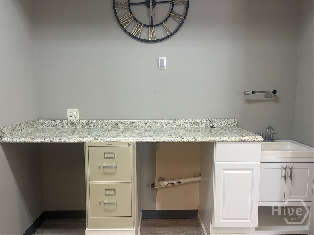 Kitchenette