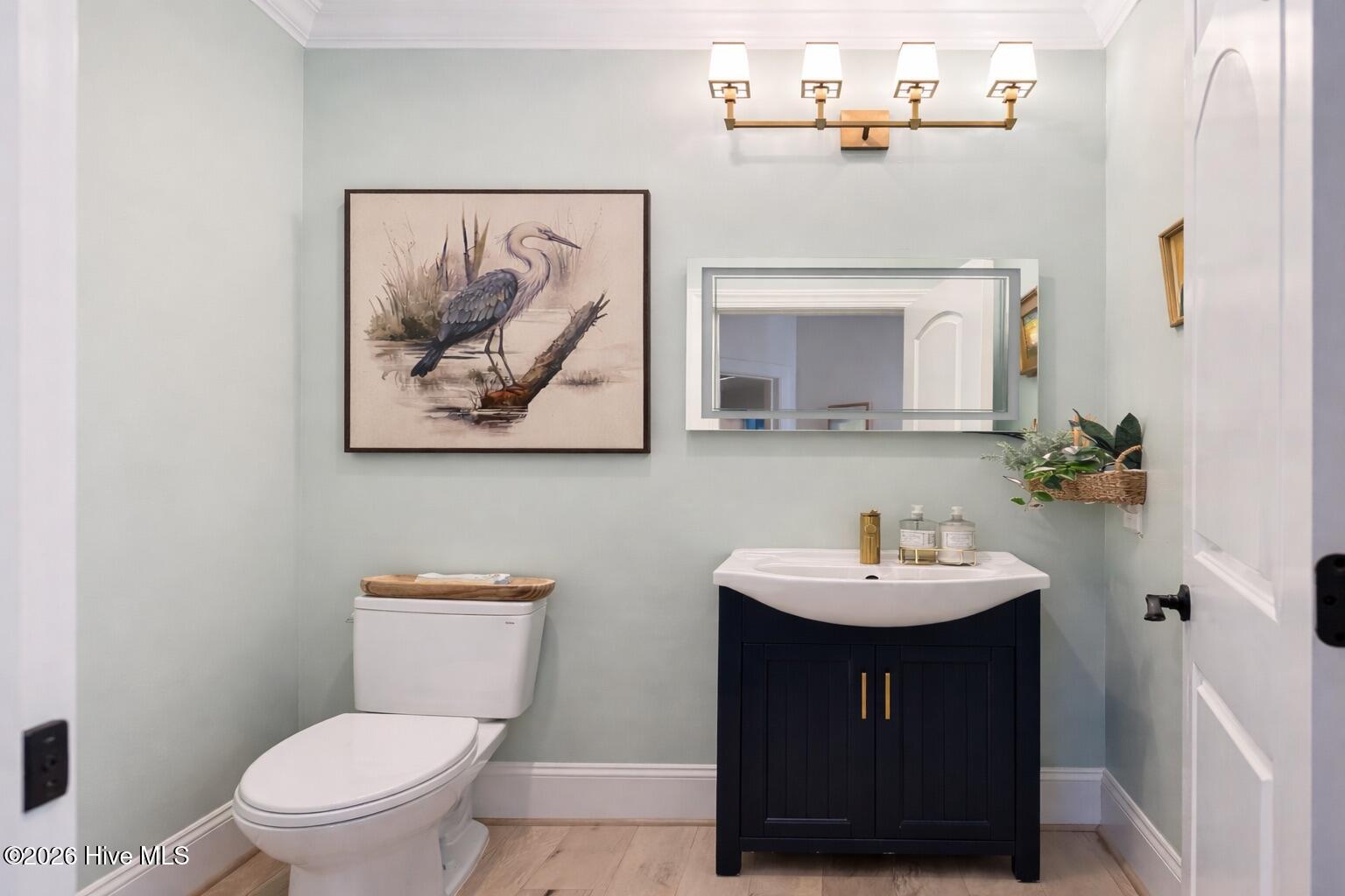 100564665 | Photo 21