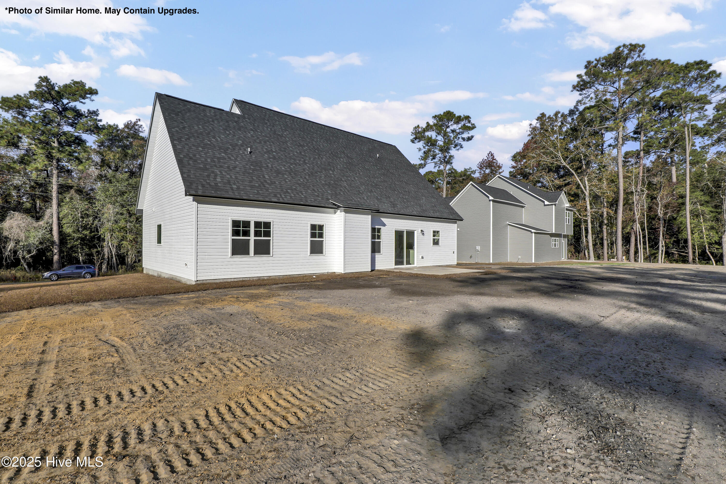 100514032 | Photo 31