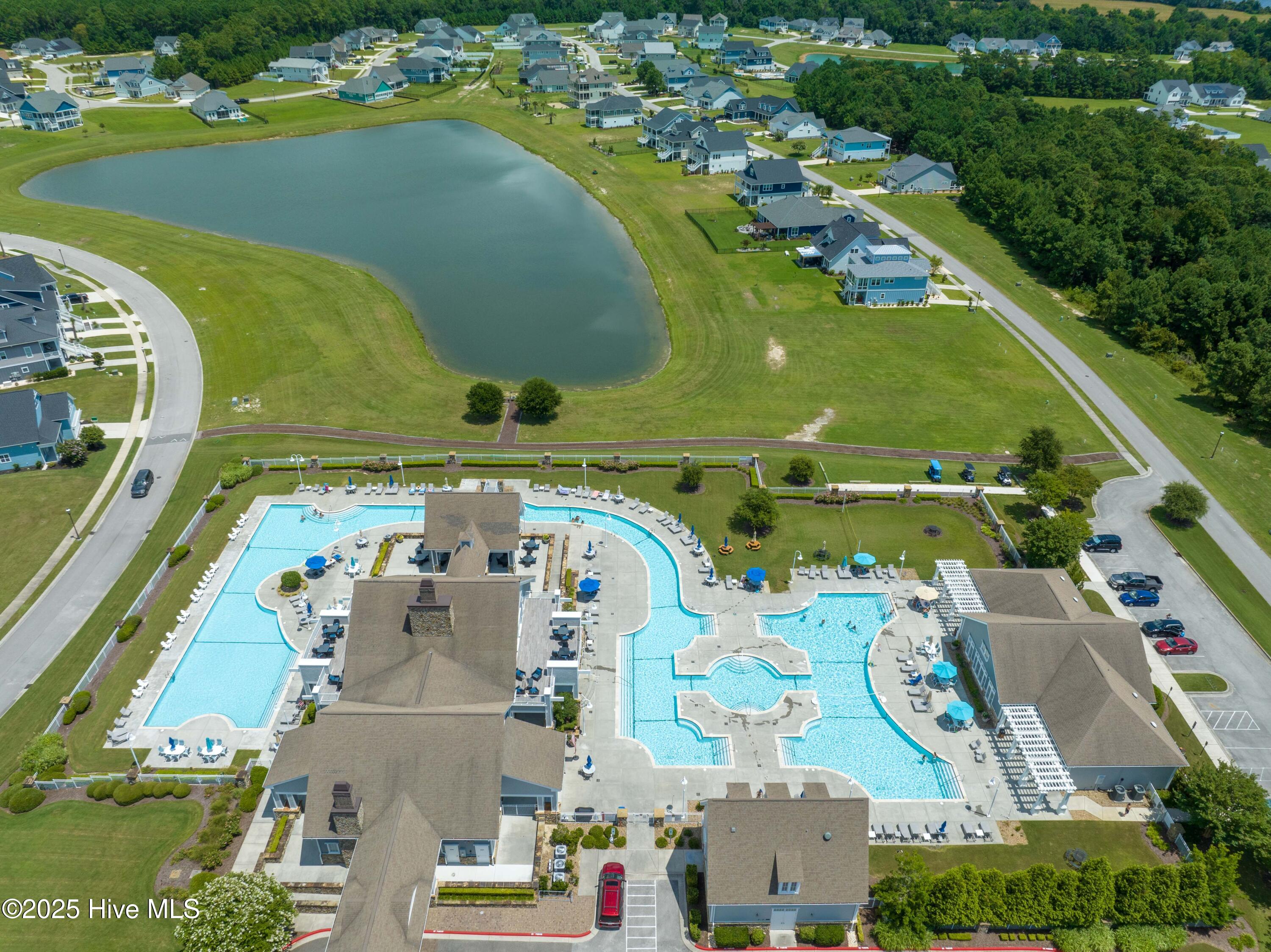 100543712 | Photo 29