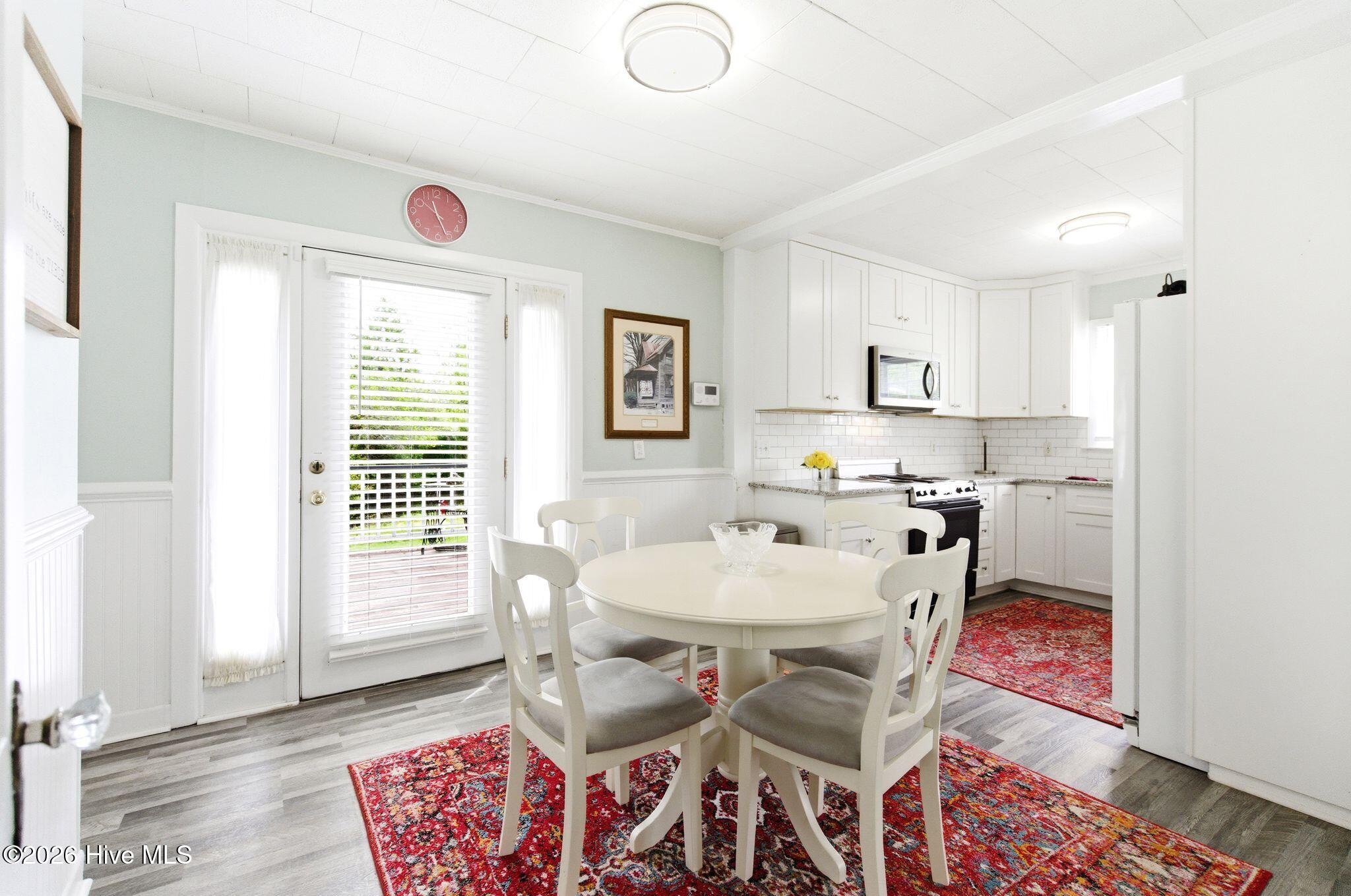 100565757 | Photo 21