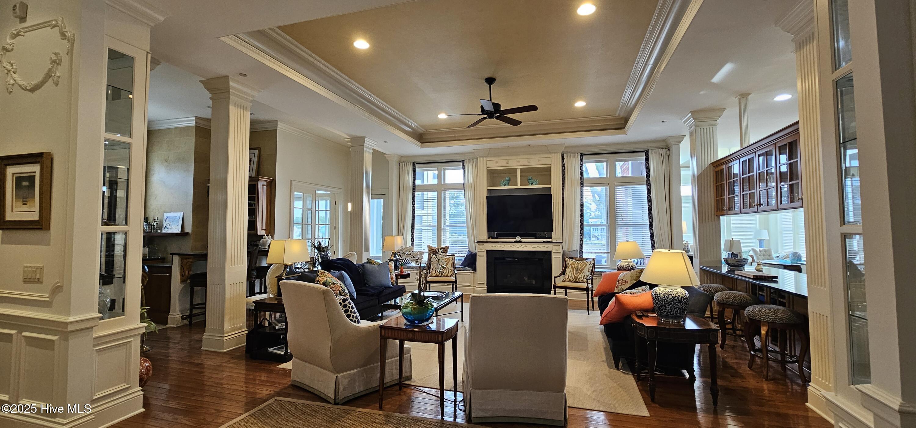 100542598 | Photo 17