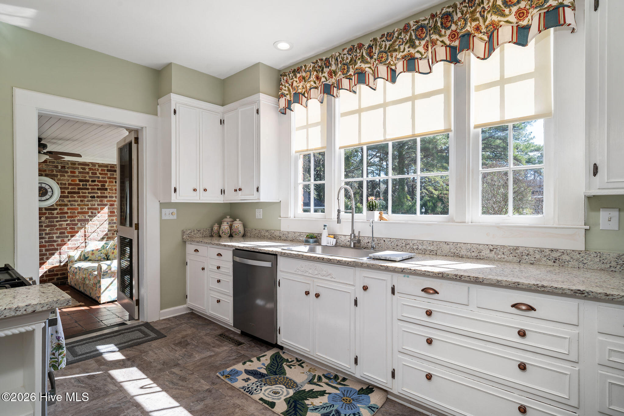512 E Hill Street, Warsaw, NC 28398 – photo 13: 512hillst-013