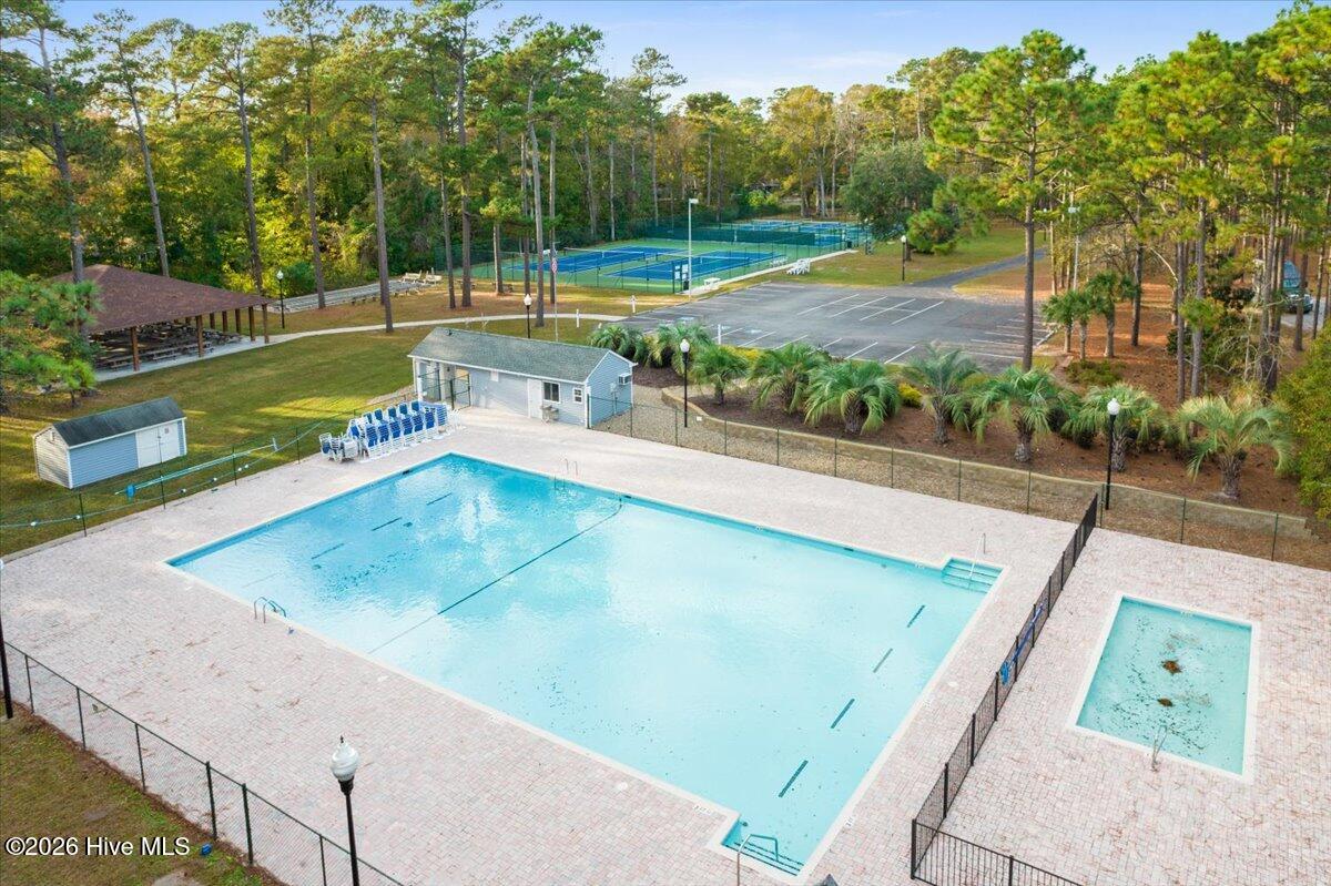 100553650 | Photo 21