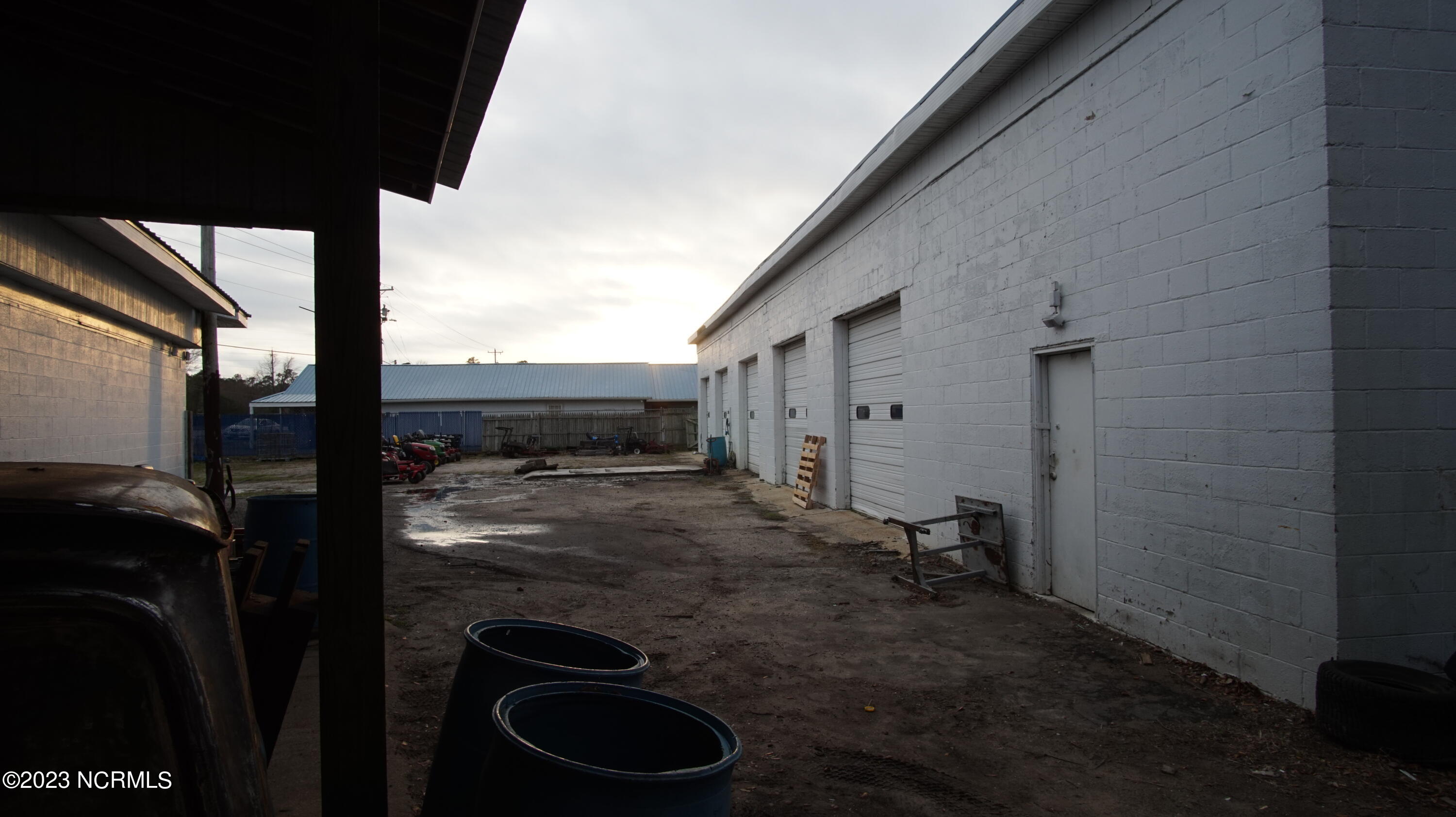 100367465 | Photo 11