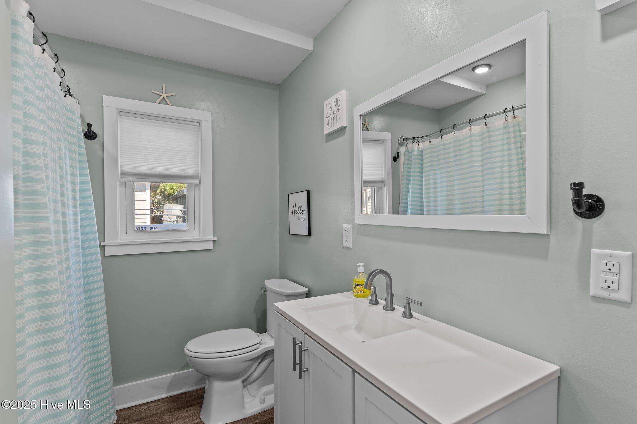 100511198 | Photo 31