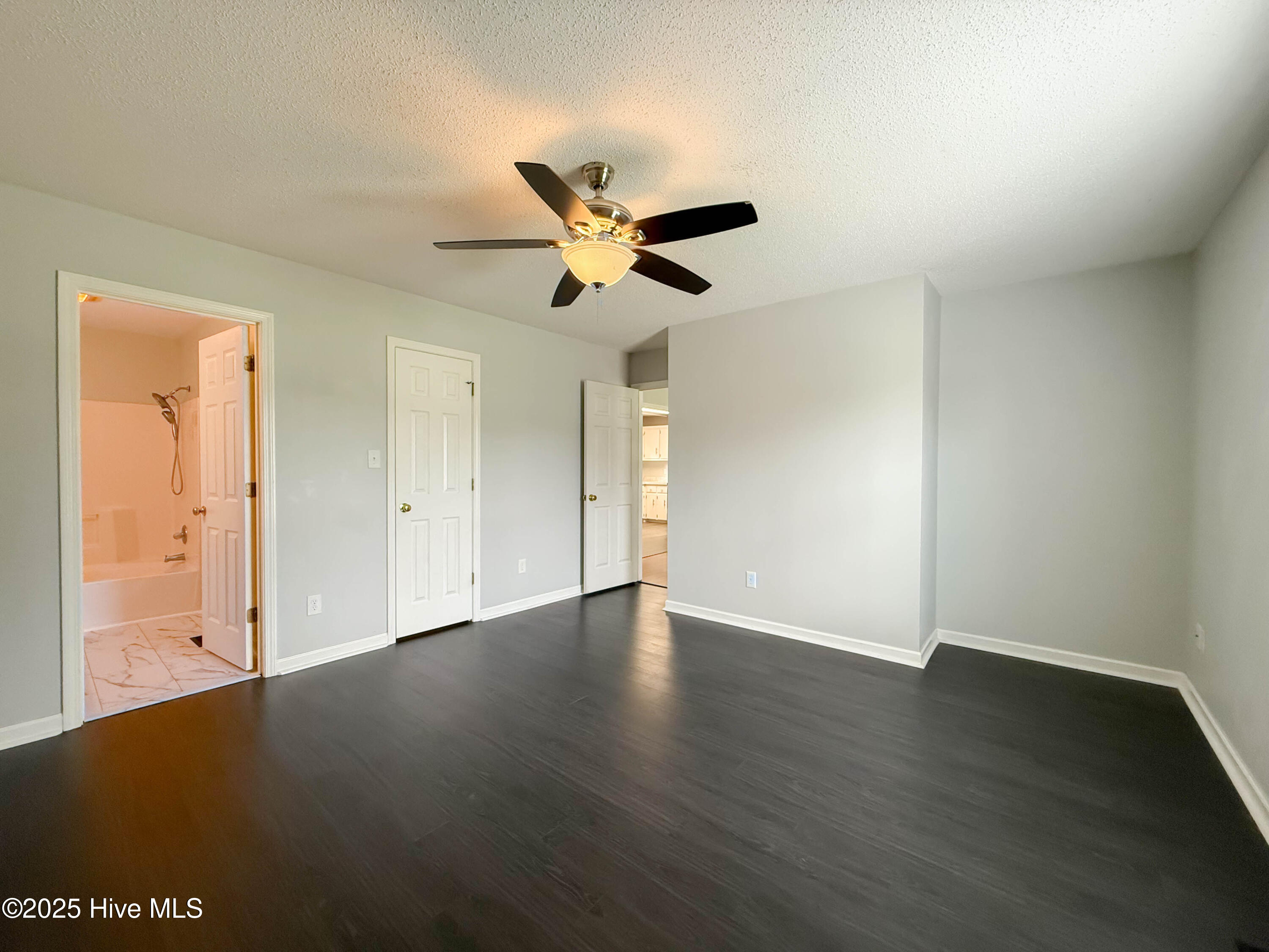 125 Kanton Drive, Jacksonville, NC 28540 – photo 18: Photo Sep 08 2025, 11 59 59 AM