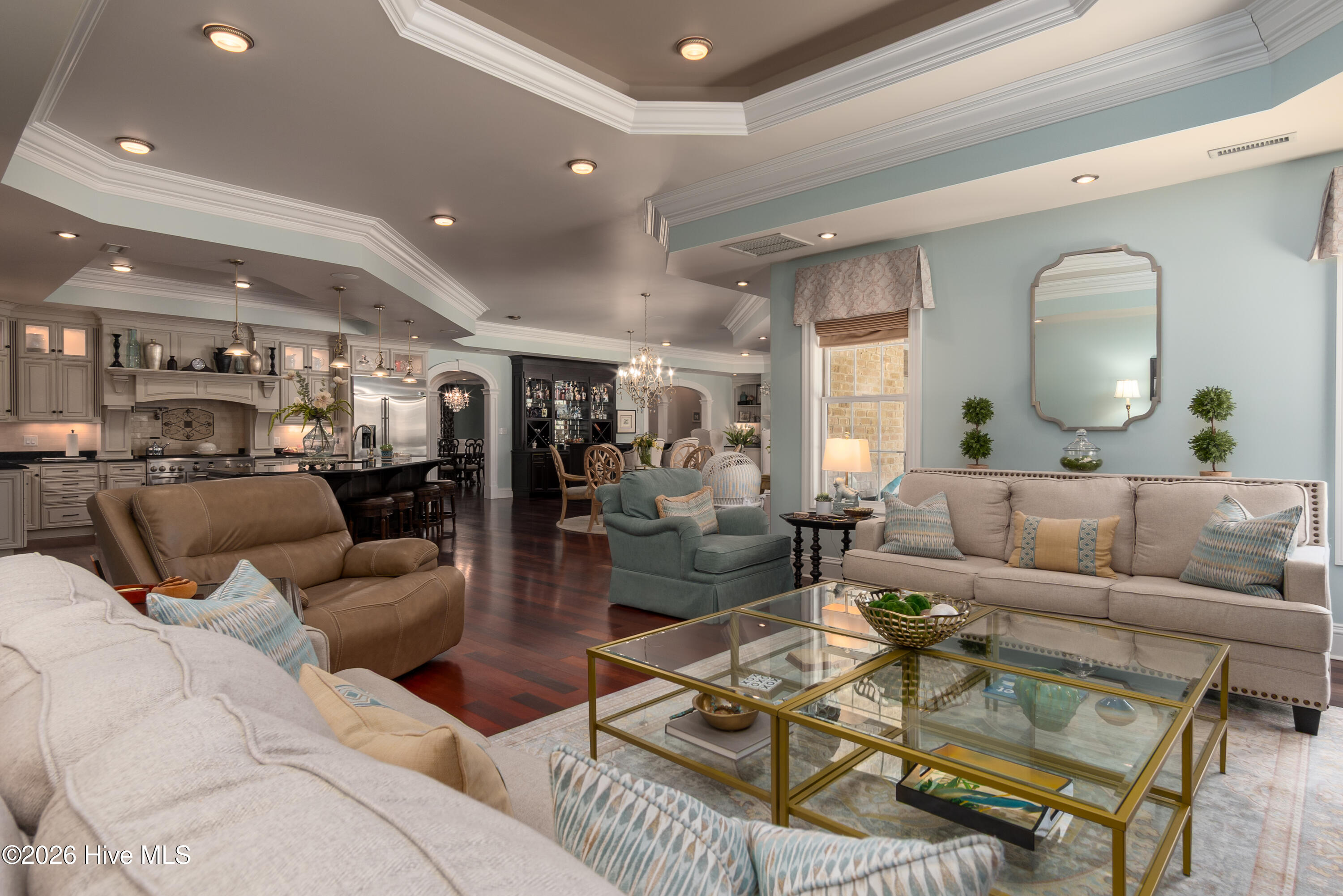 100550947 | Photo 34