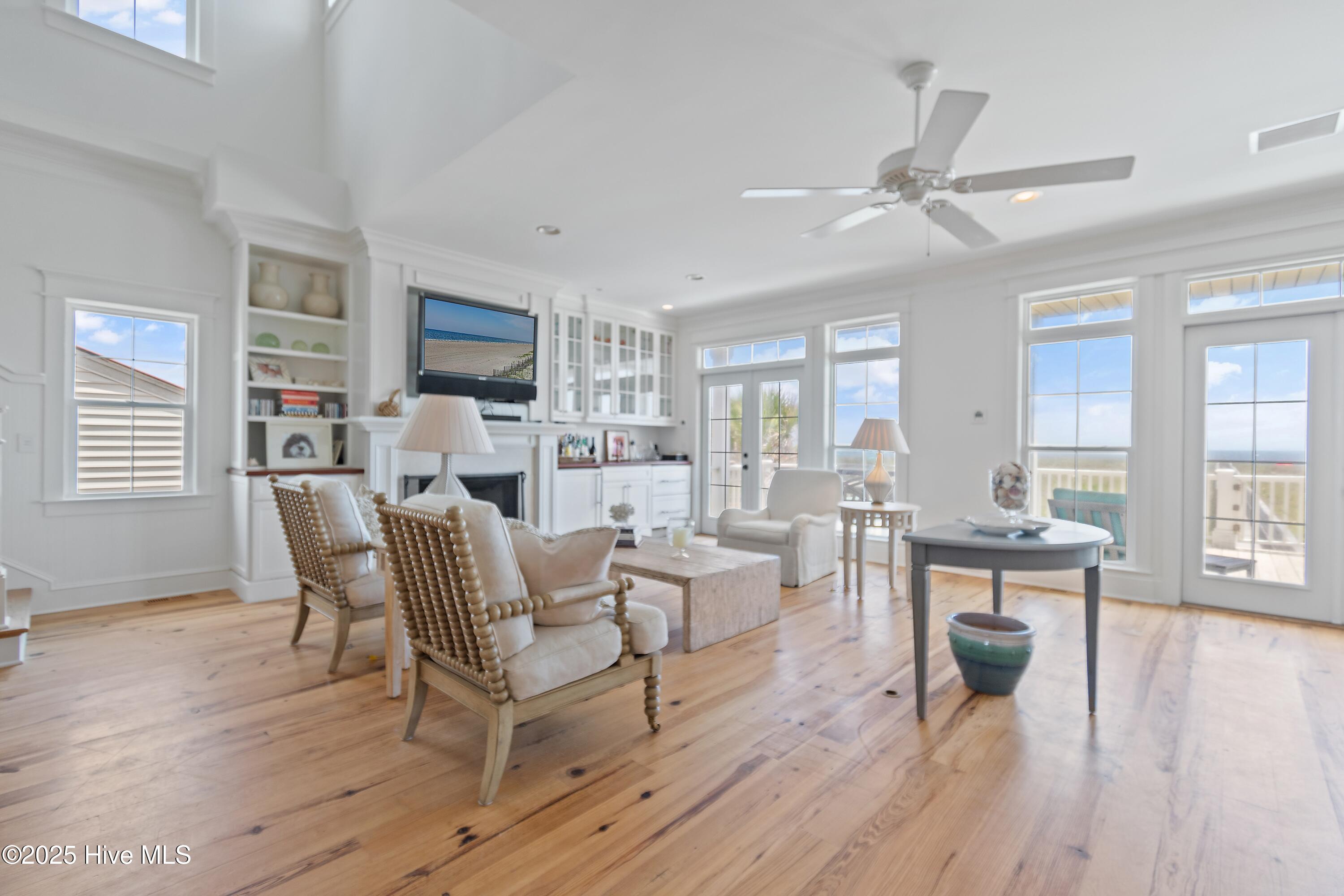 100519693 | Photo 20