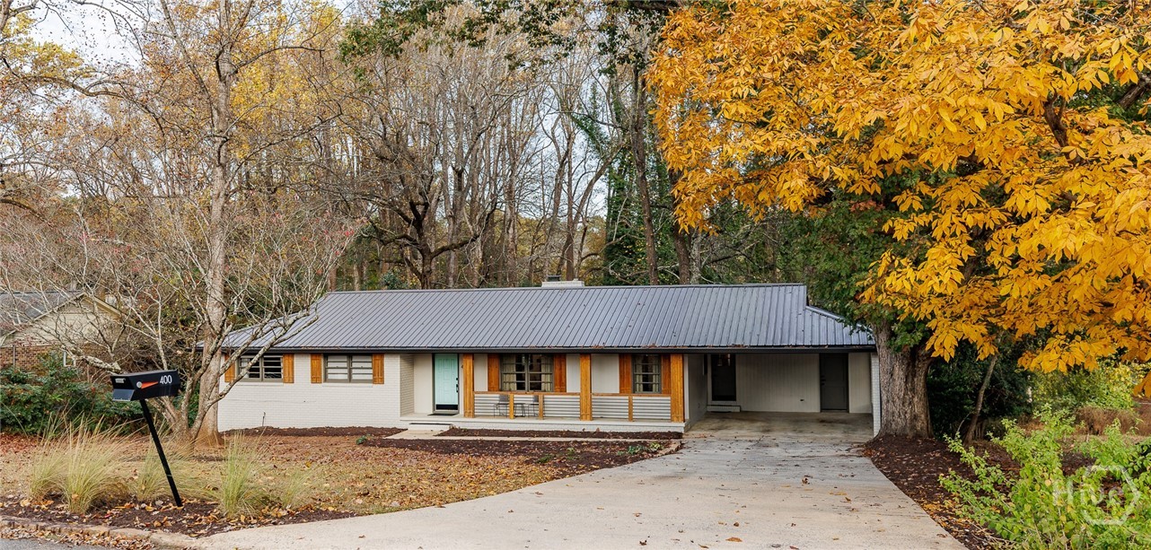 400 Greencrest Drive