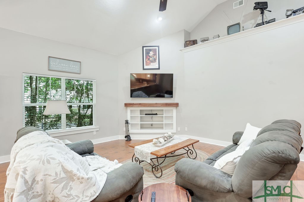 190 Blackjack Oak Drive E, Richmond Hill, GA, 31324