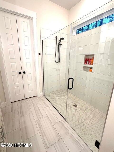 100565130 | Photo 16