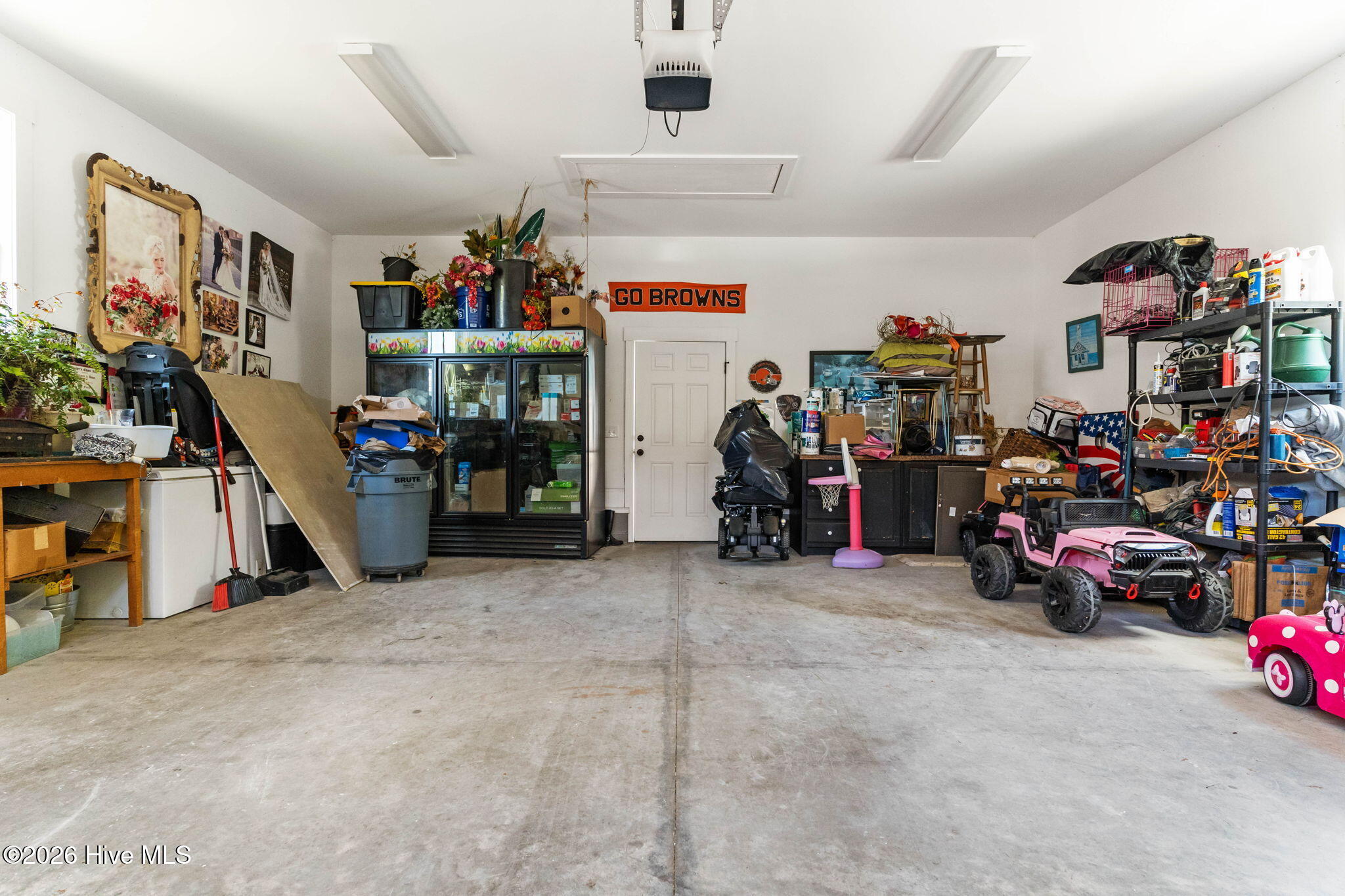 100566680 | Photo 41