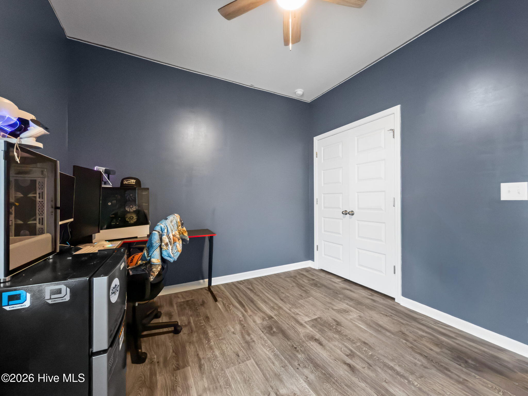 100561808 | Photo 14