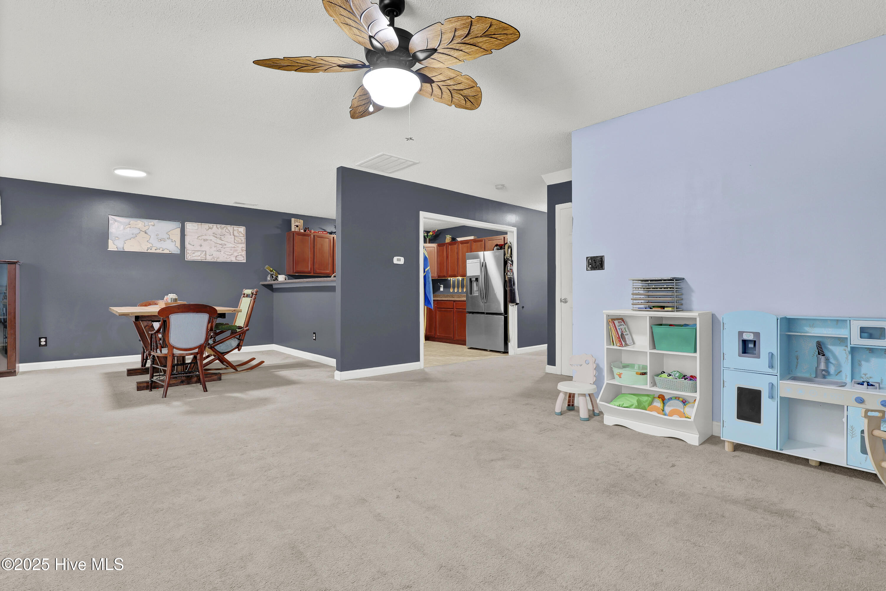 100536597 | Photo 14