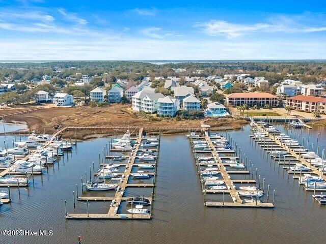 100511839 | Photo 74