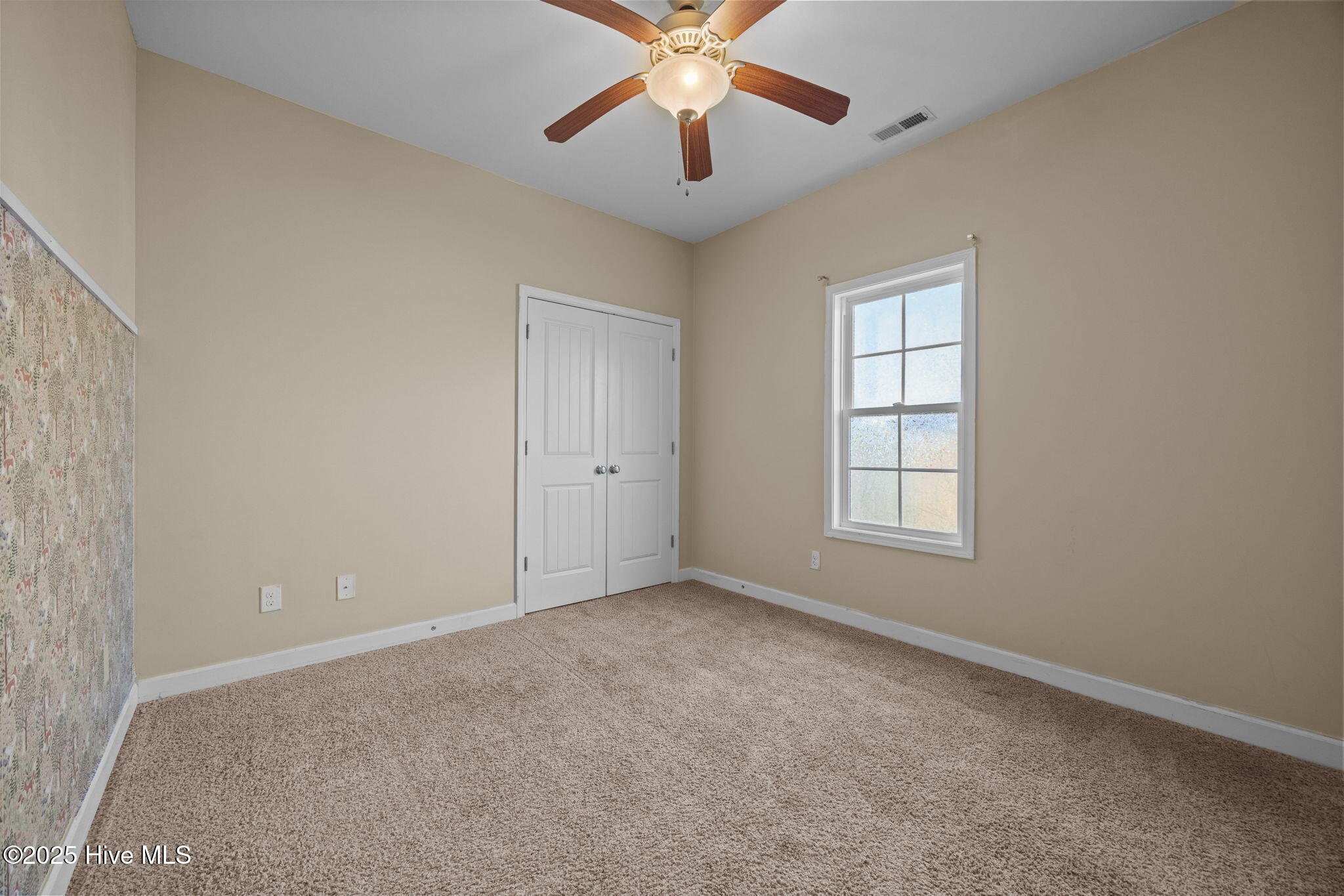 100562550 | Photo 16