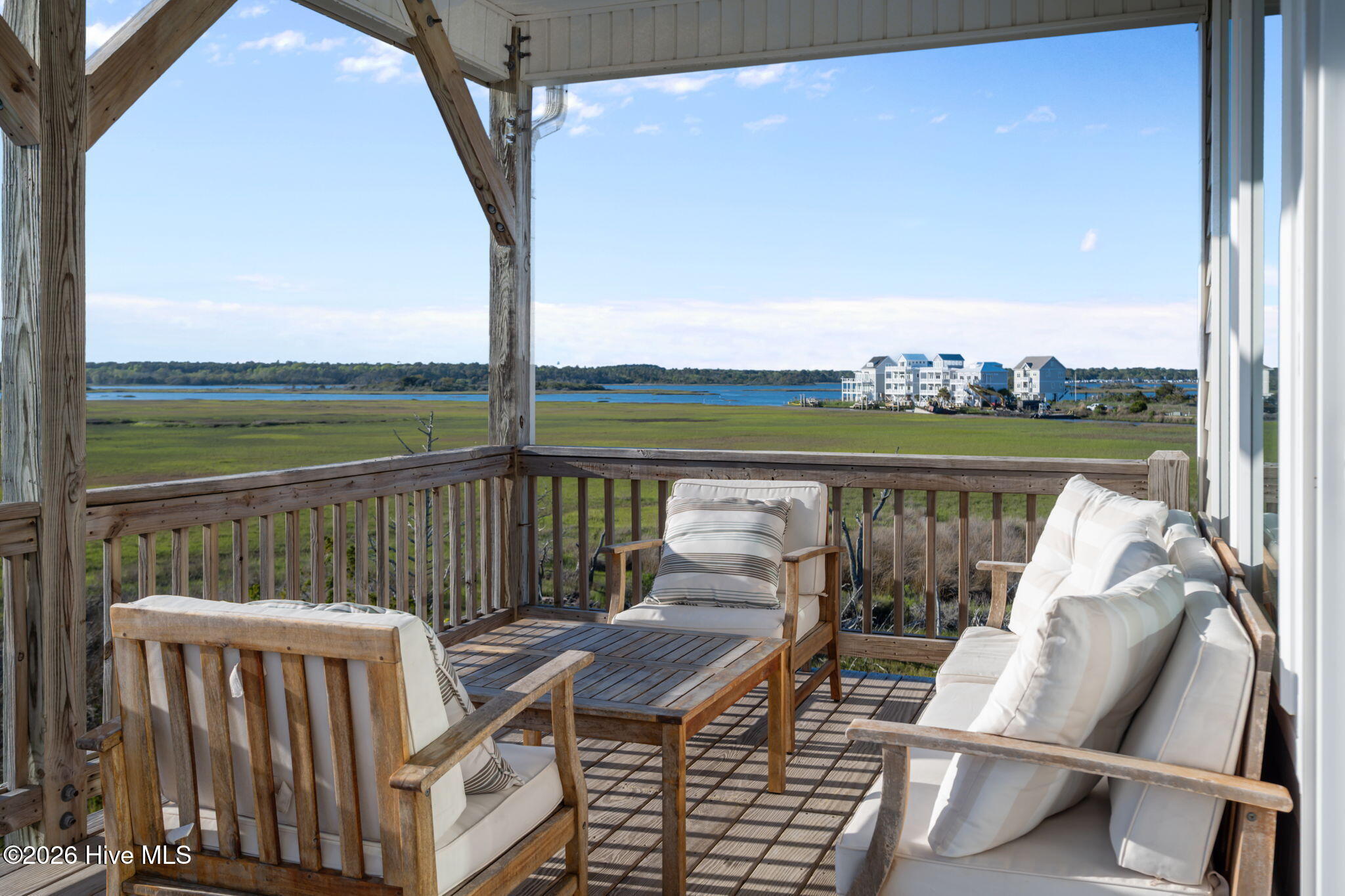 331 Oceanaire Lane, Surf City, NC, 28445