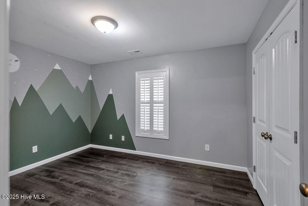 100540193 | Photo 16