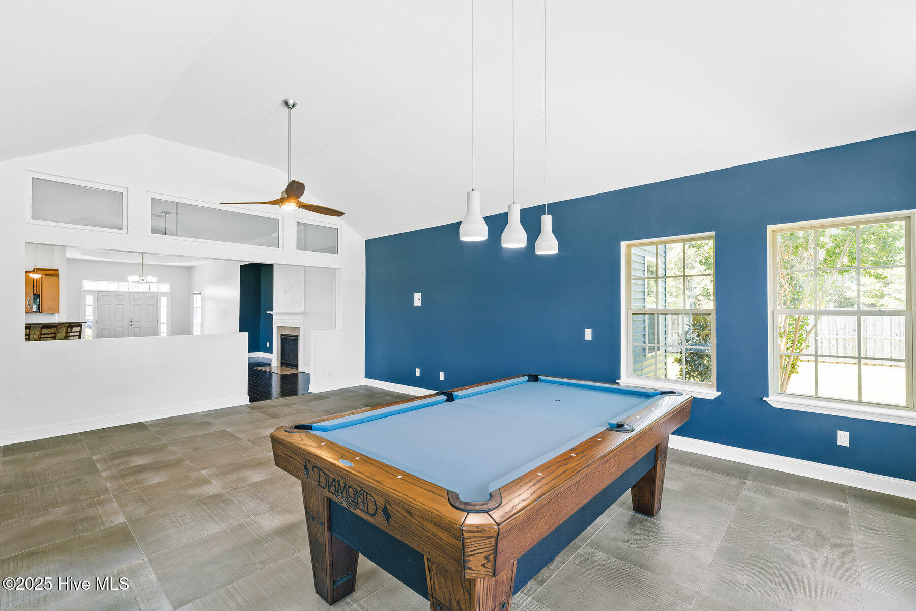 100521080 | Photo 12