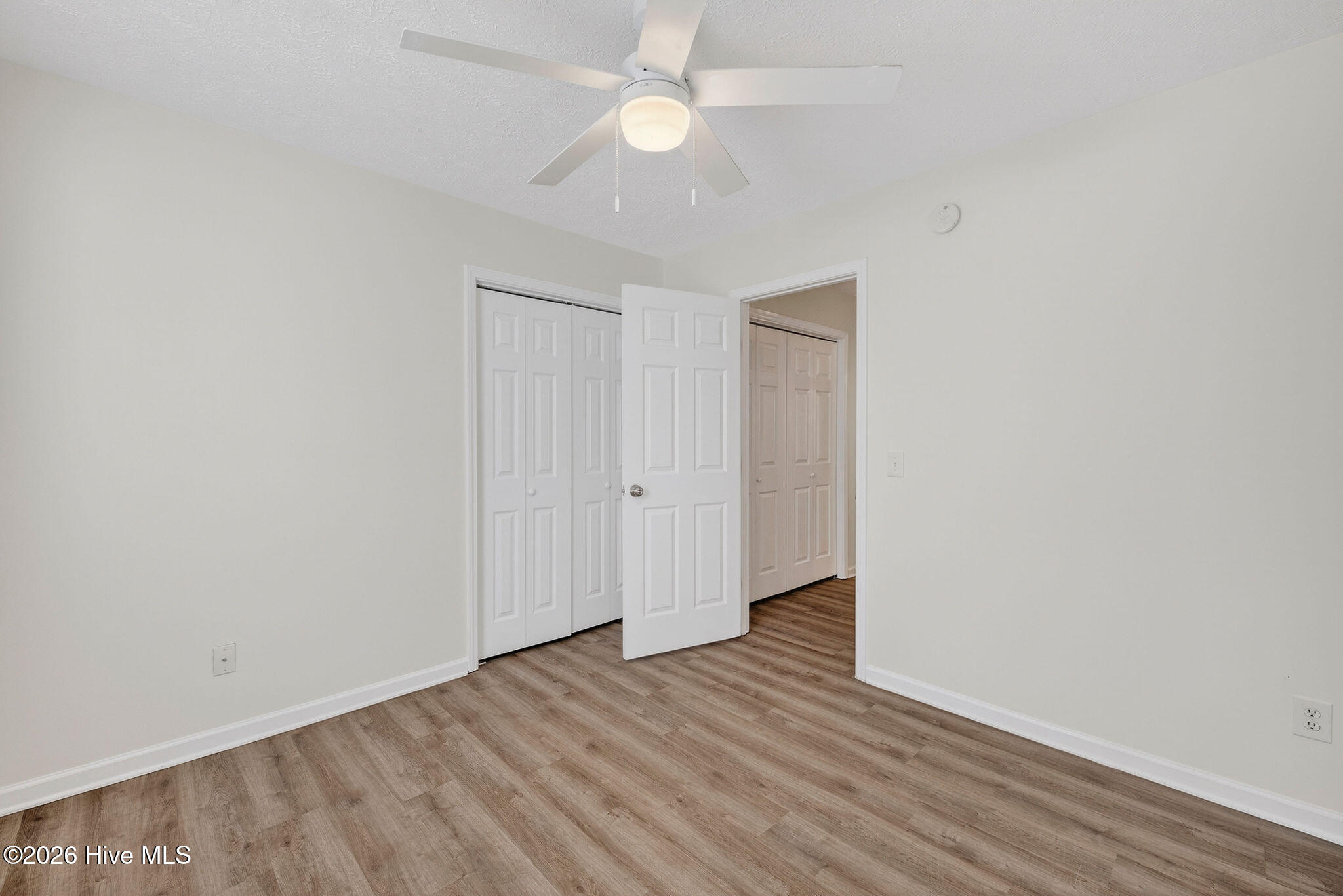 100553391 | Photo 46