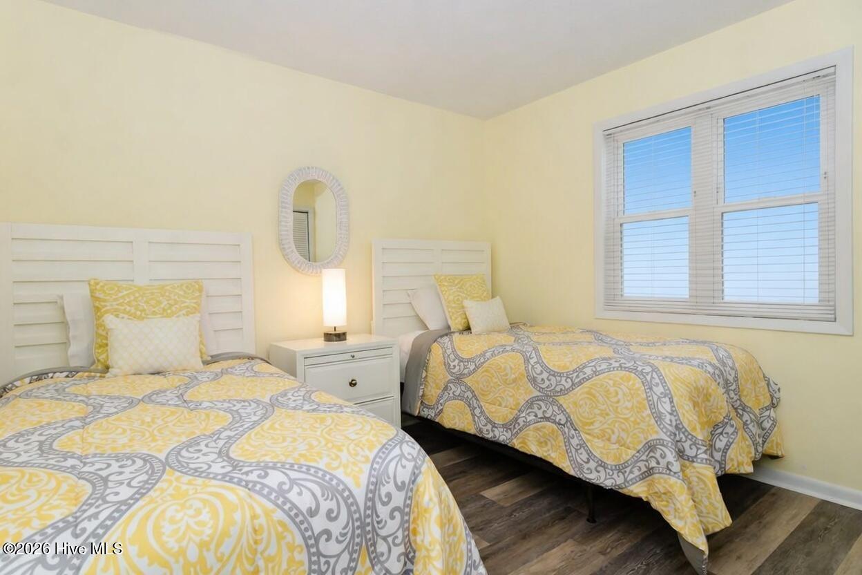 100557197 | Photo 17