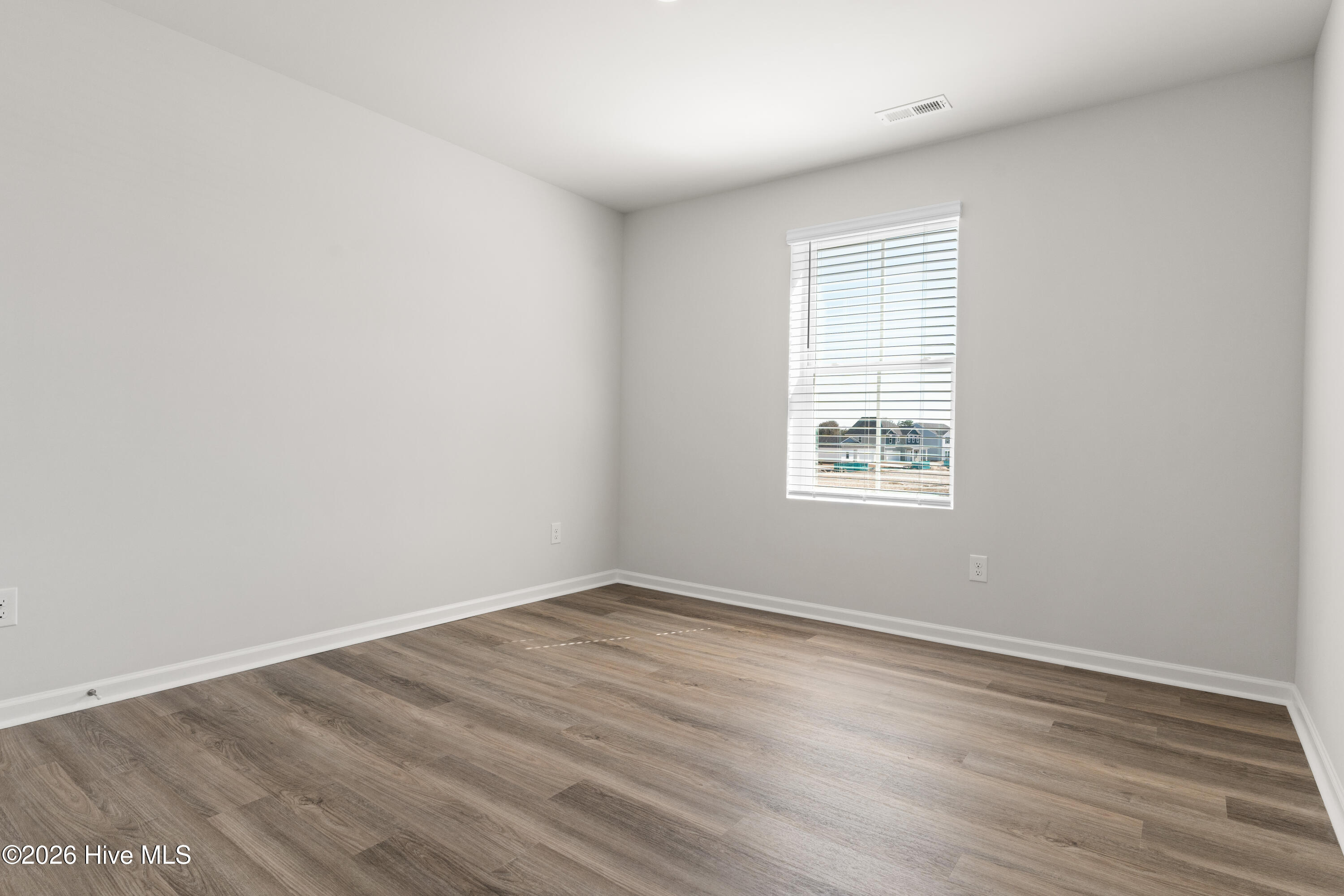 100538604 | Photo 21