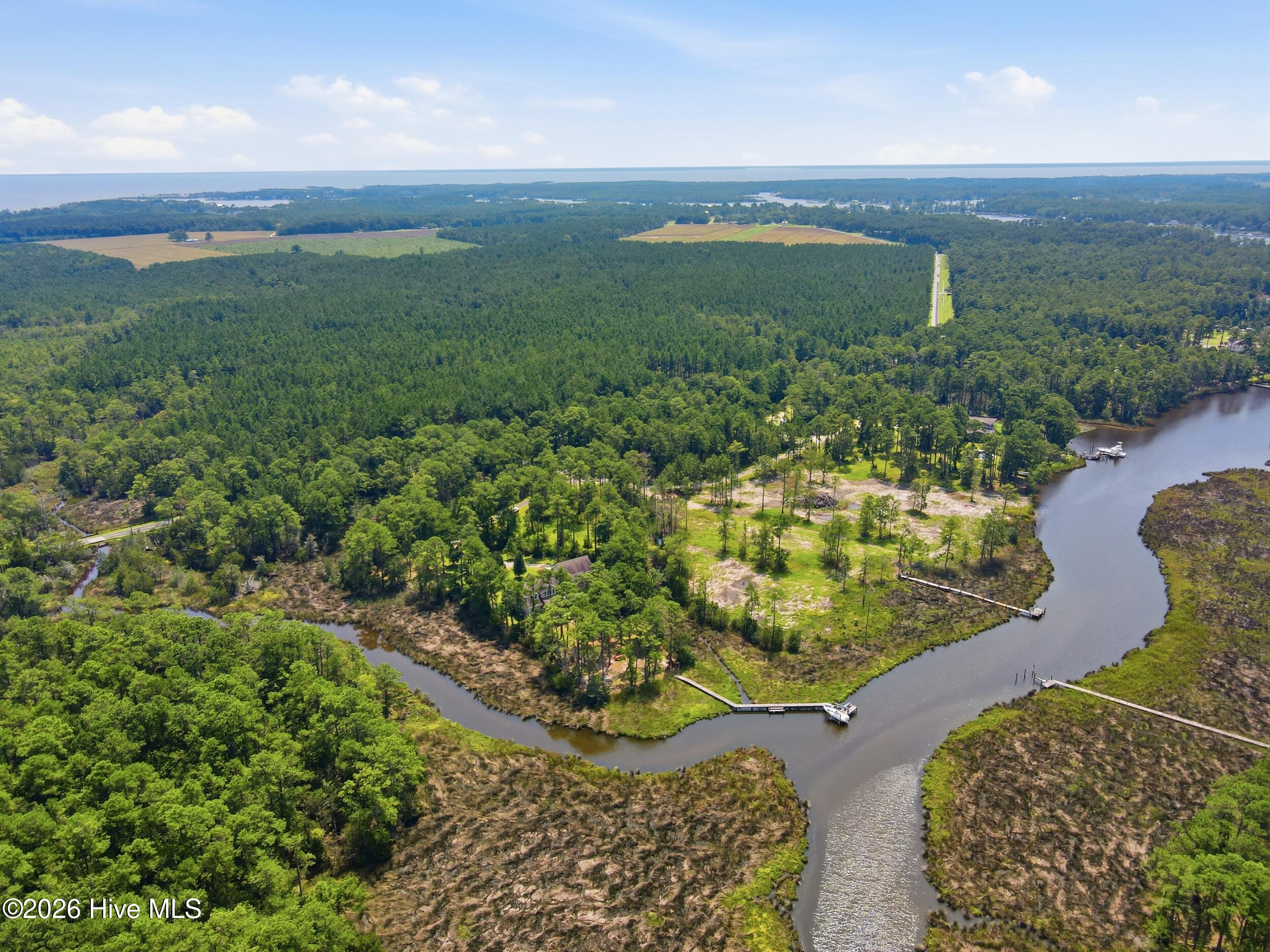 Aerial View / Waterview