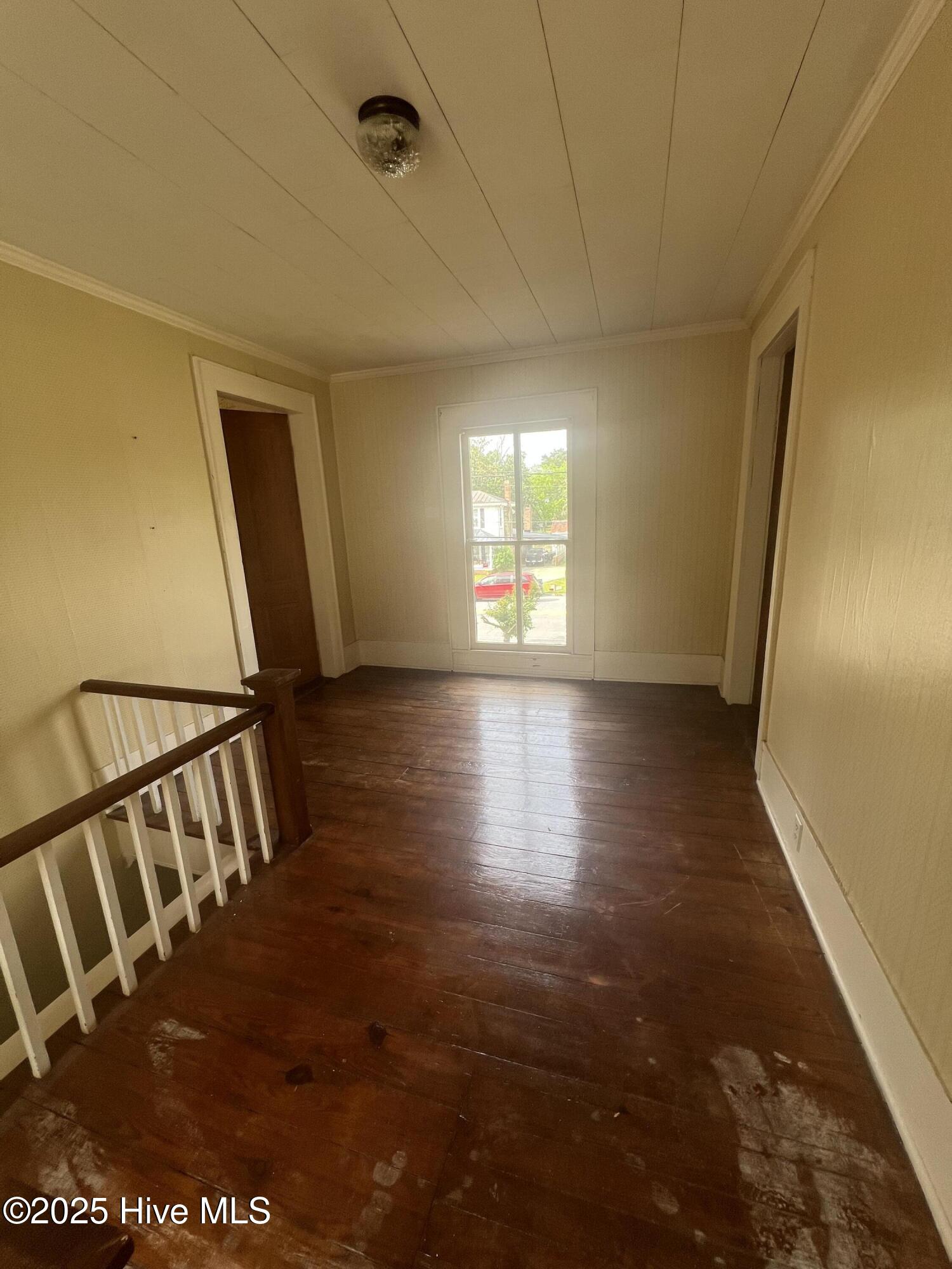 105 S Front Street