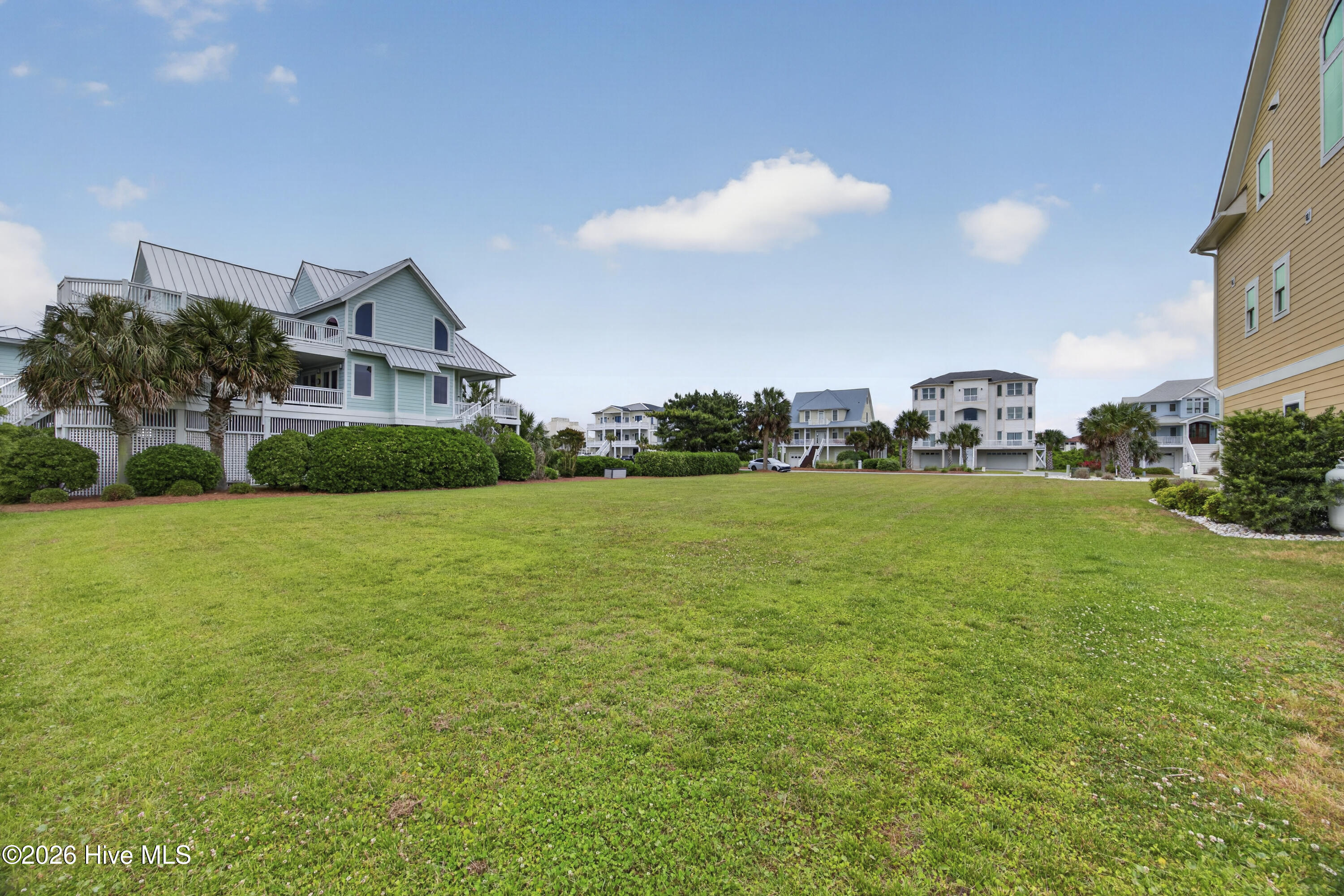 100570287 | Photo 11