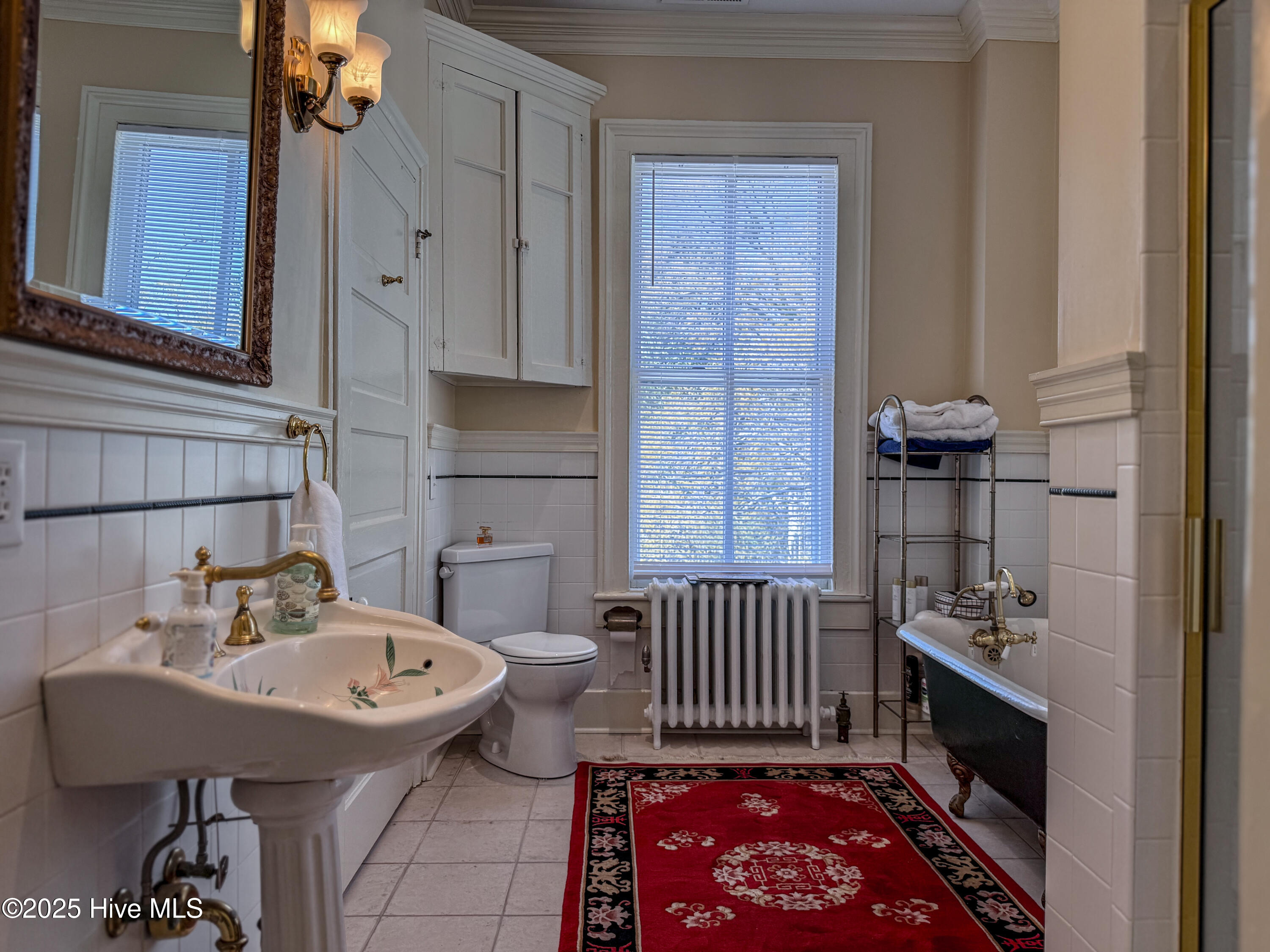 100501936 | Photo 55