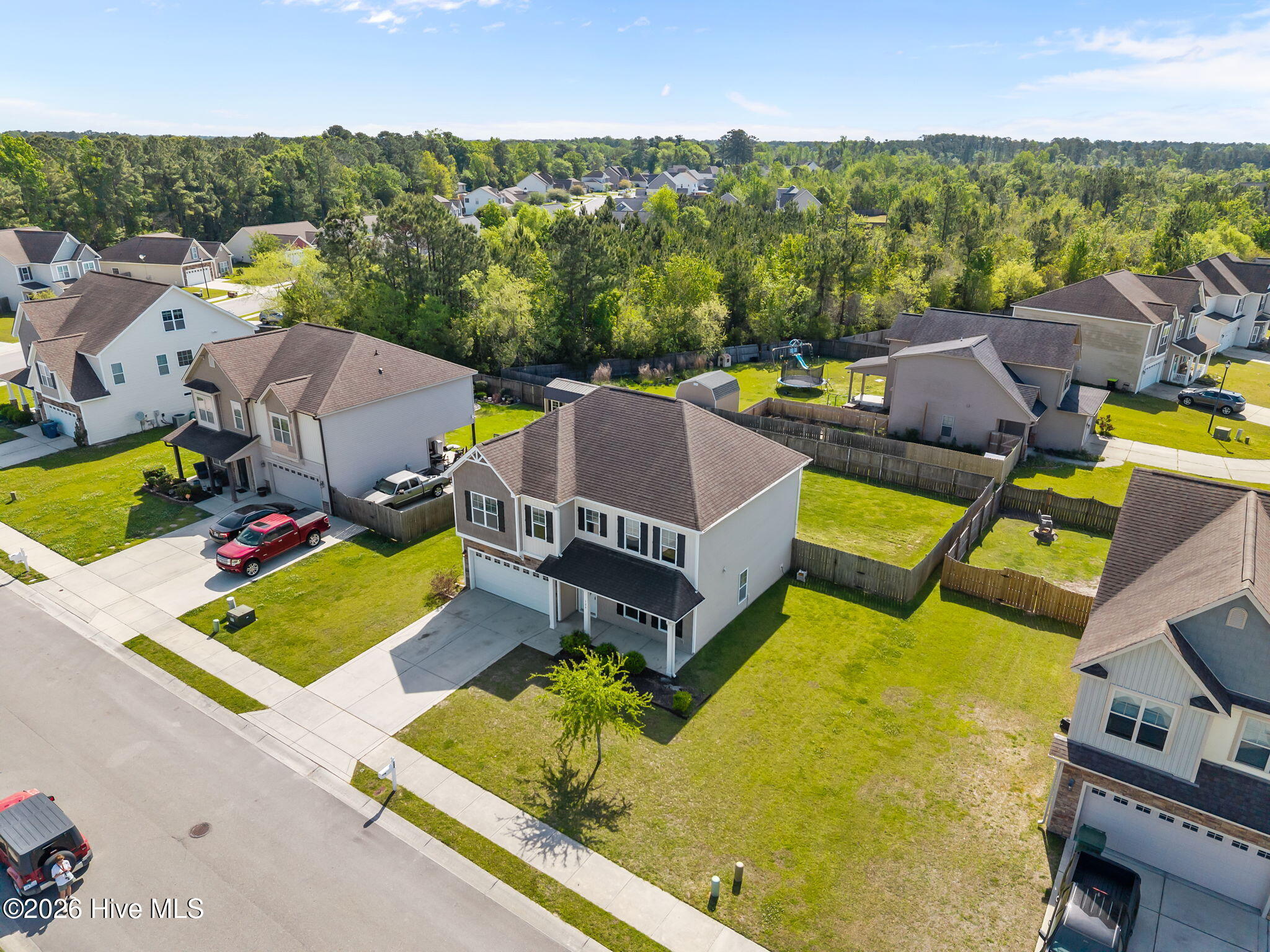 100568033 | Photo 29