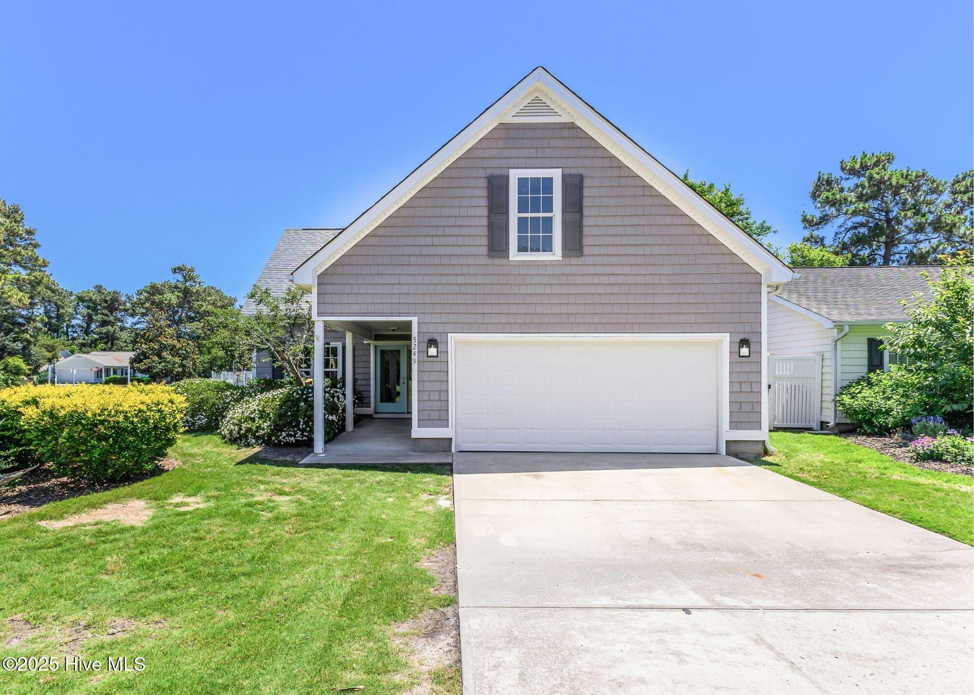 100563033 | Photo 41