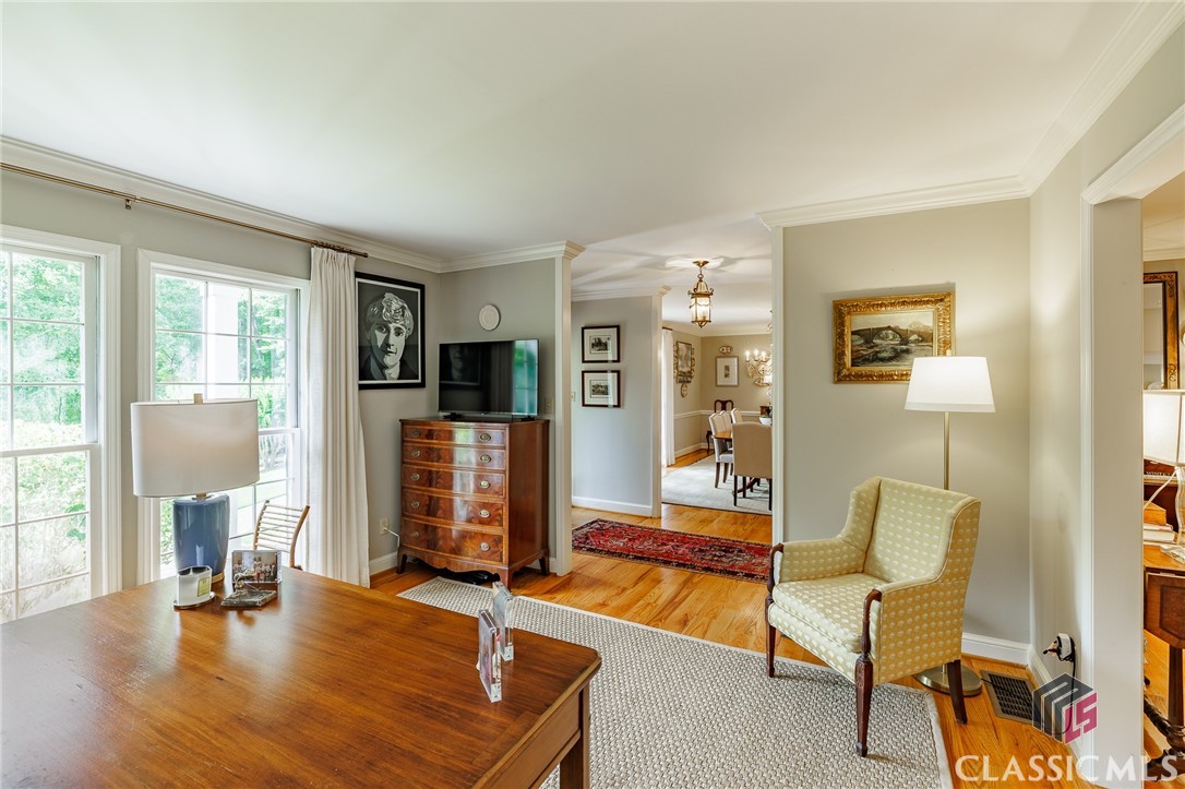 1060 Woodhollow Lane