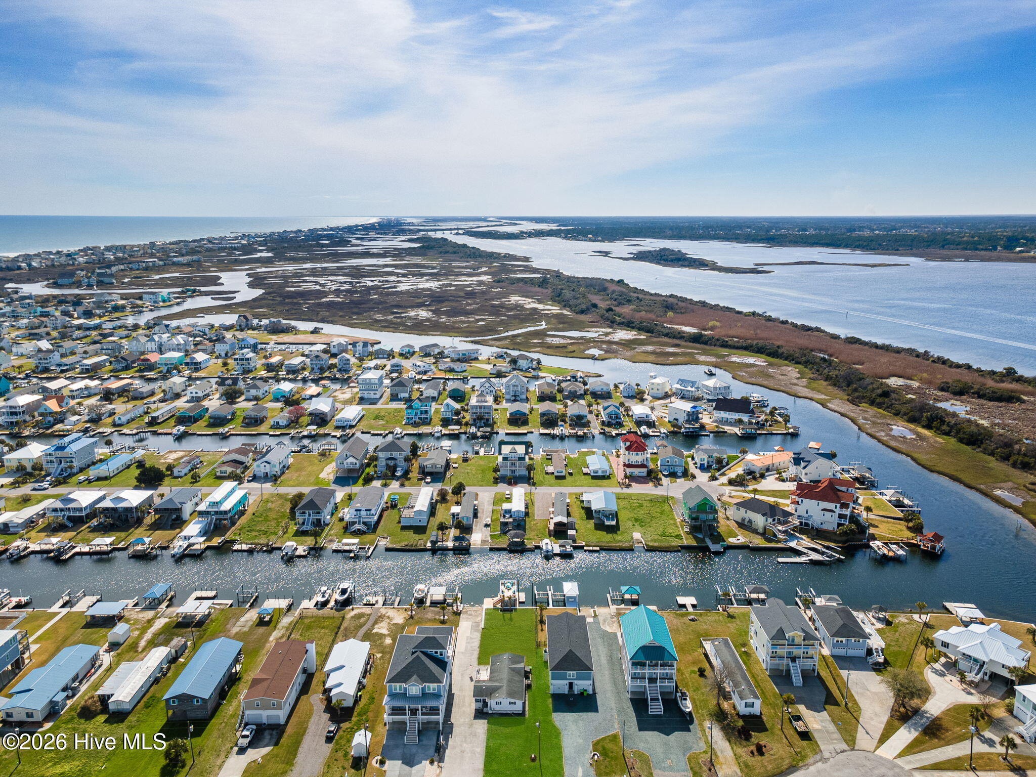 100561406 | Photo 65