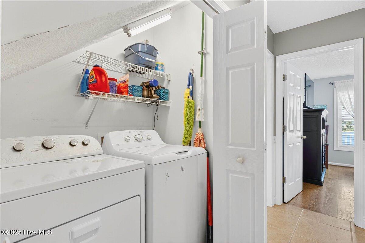 100515123 | Photo 39