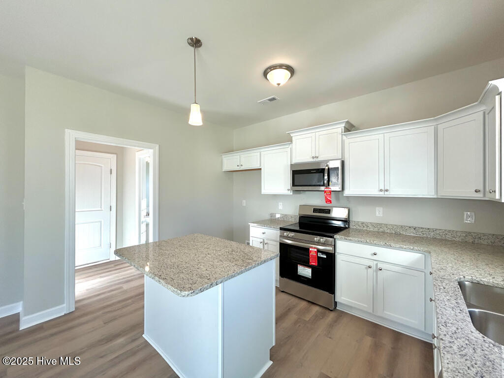 100522229 | Photo 18