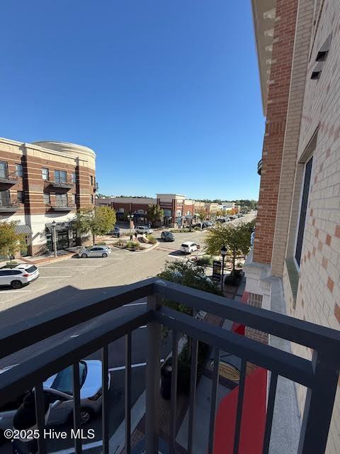 100537767 | Photo 37