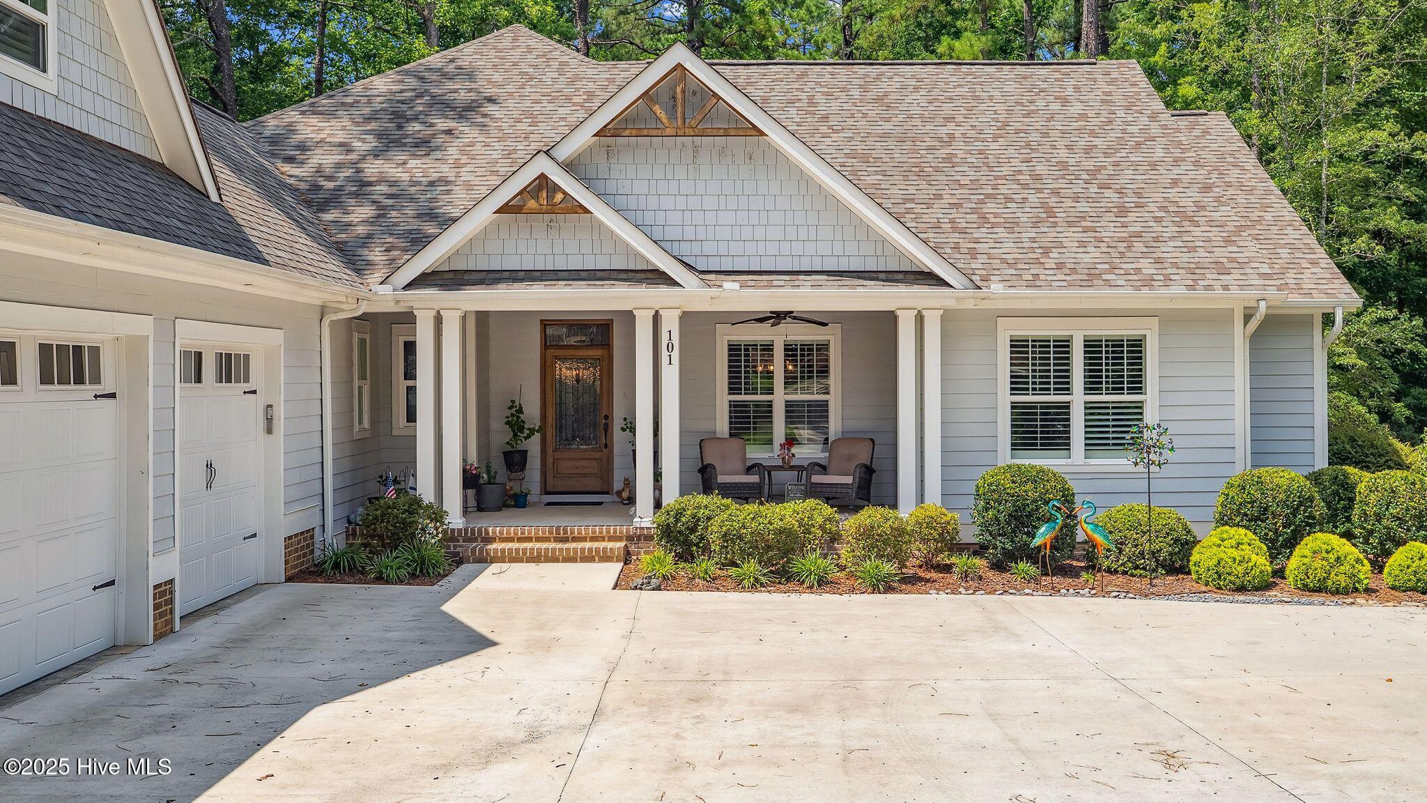 101 Stoneykirk Drive
