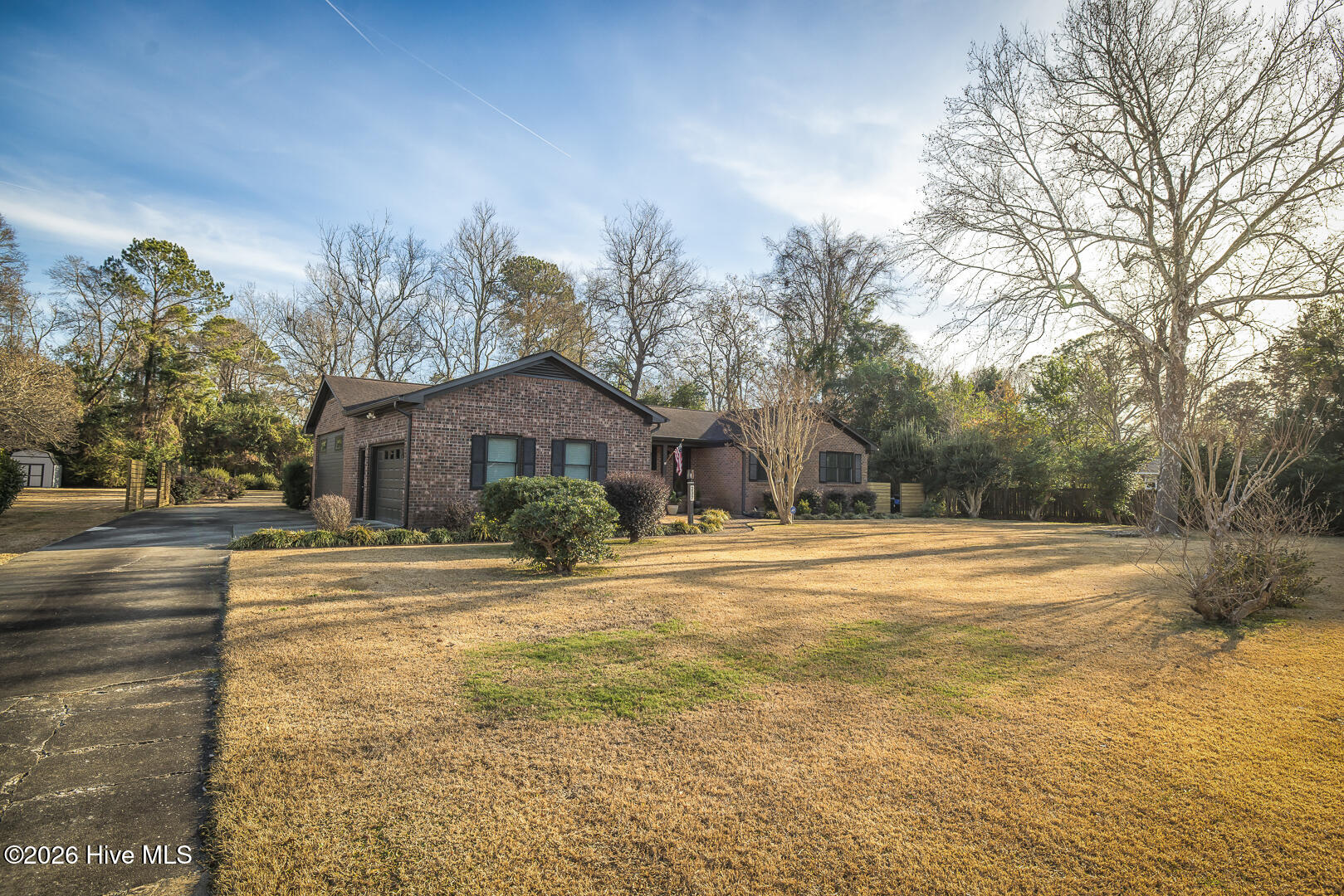 100553040 | Photo 51