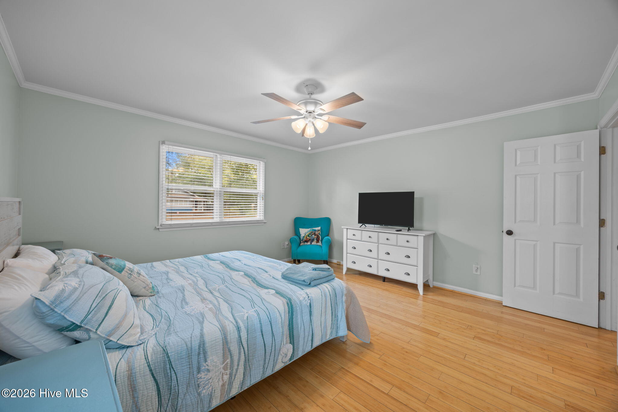 100547924 | Photo 12