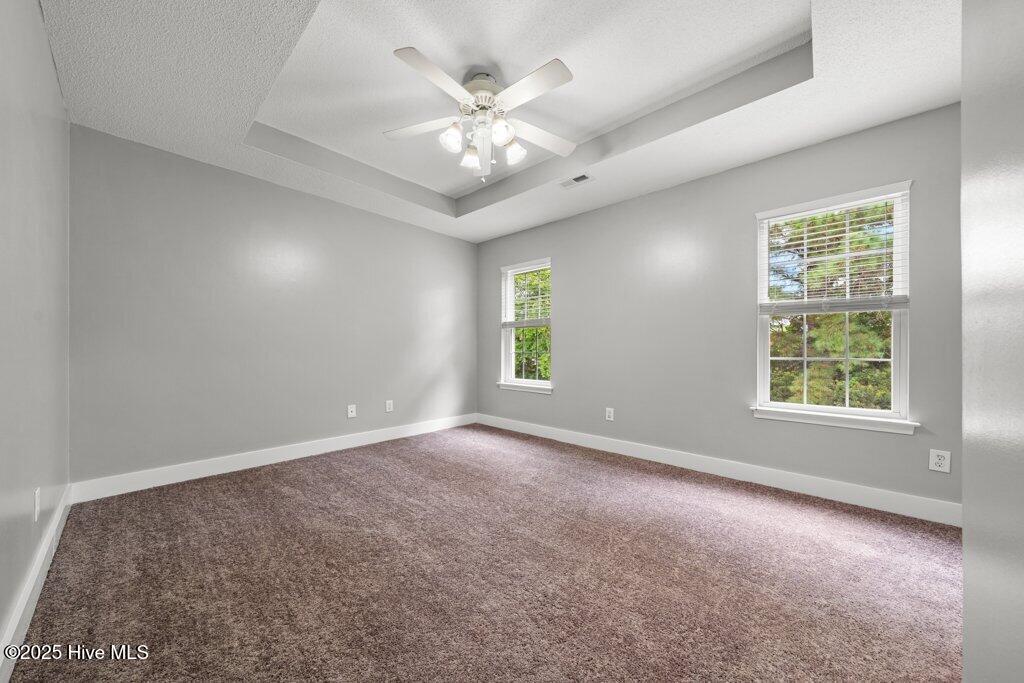 100531432 | Photo 17