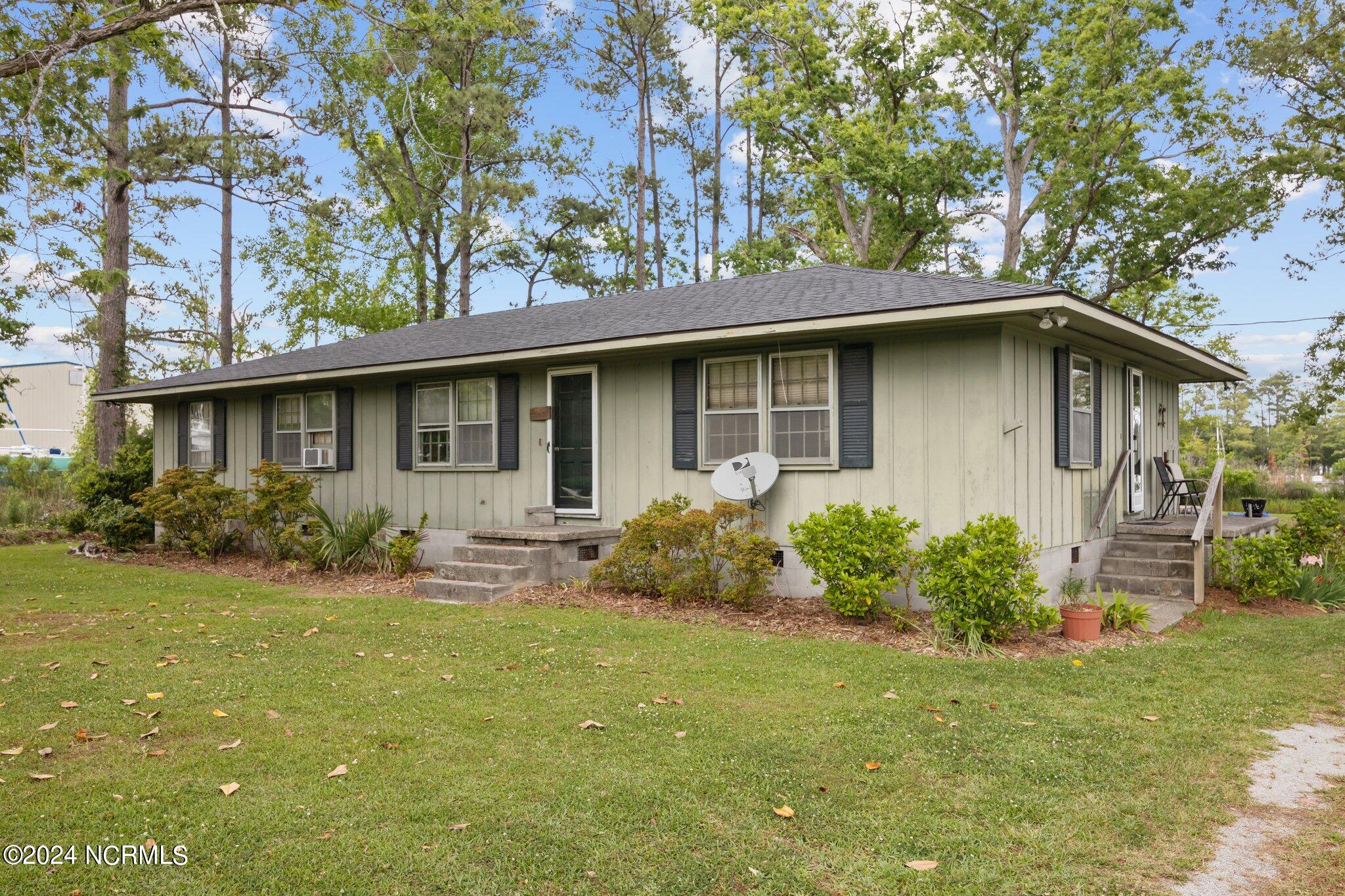 1210 Neuse Drive, Oriental, NC, 28571