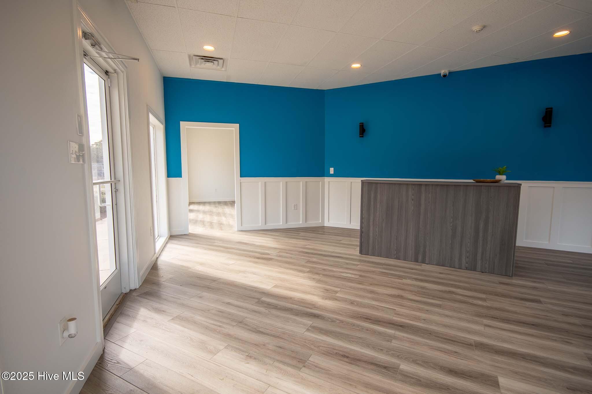 100506514 | Photo 10