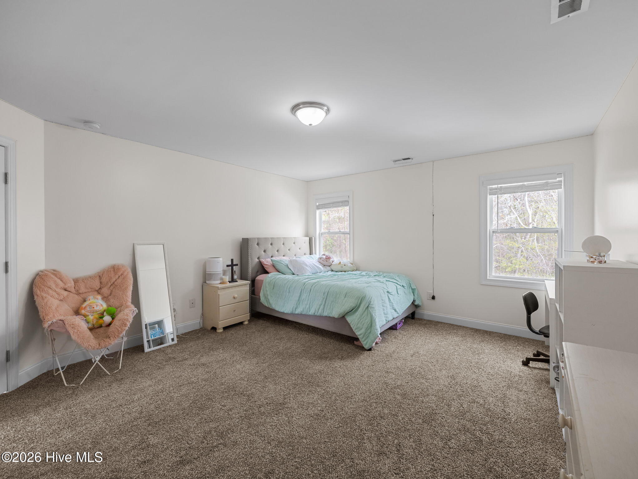 100562724 | Photo 22