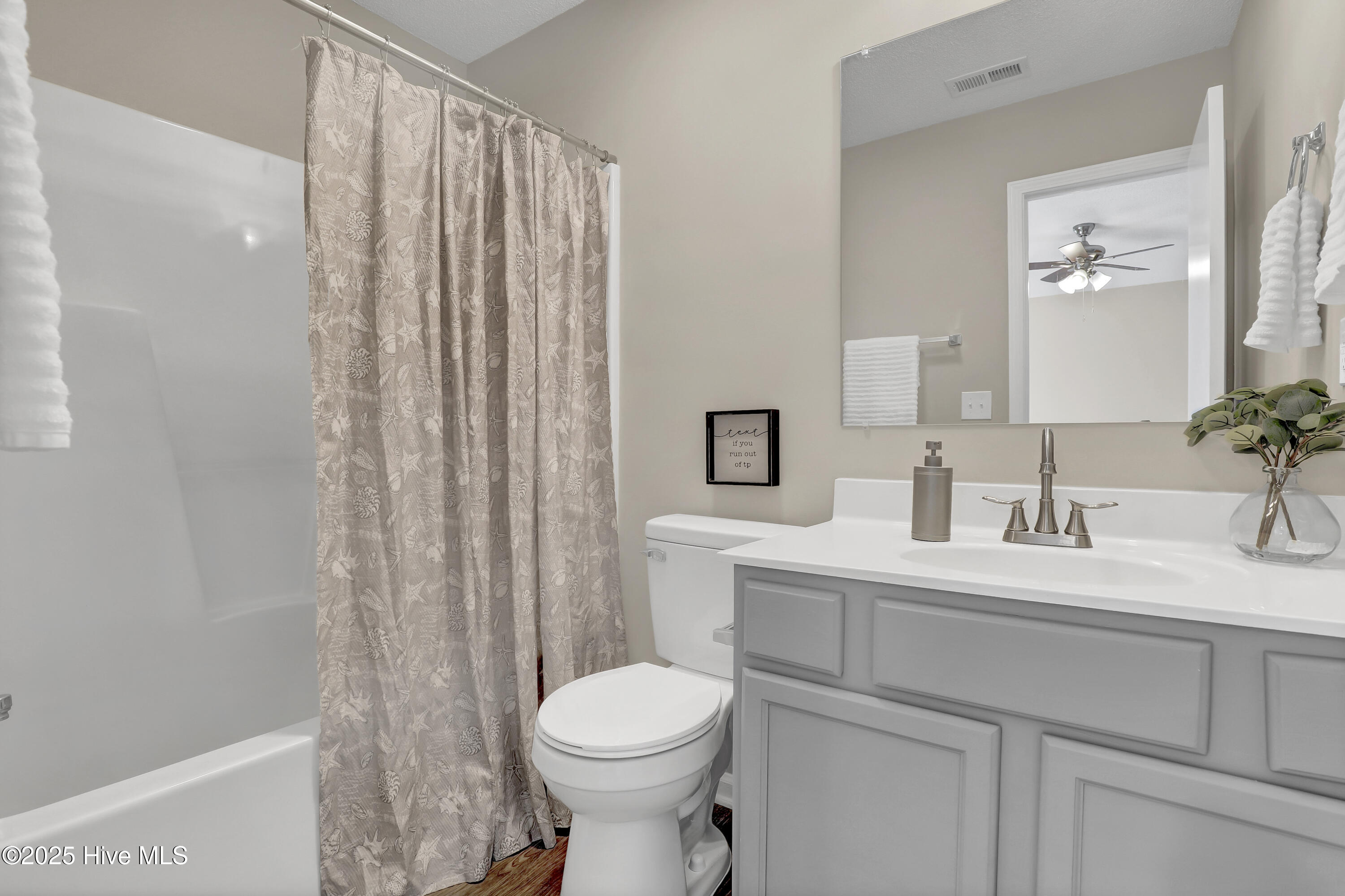 100545251 | Photo 17