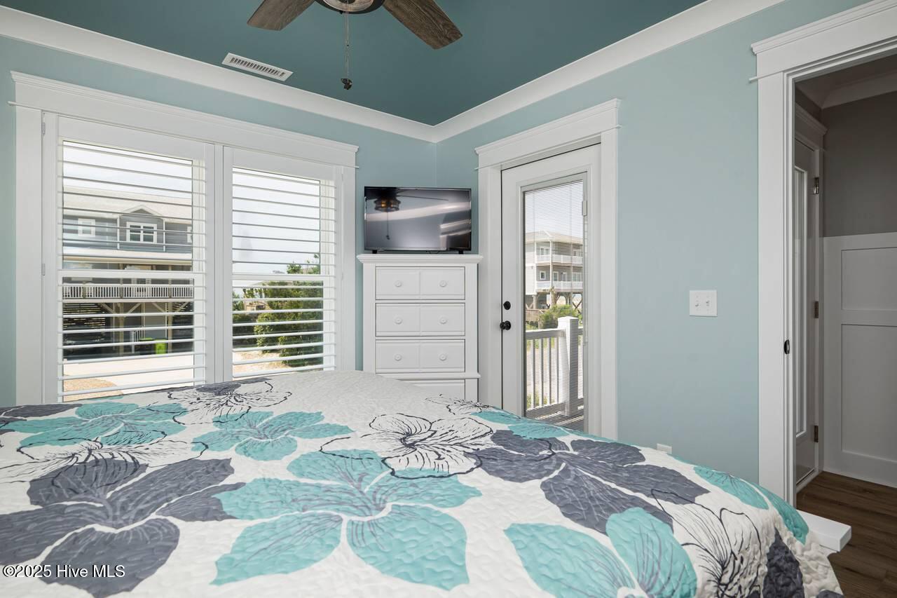 100527522 | Photo 42