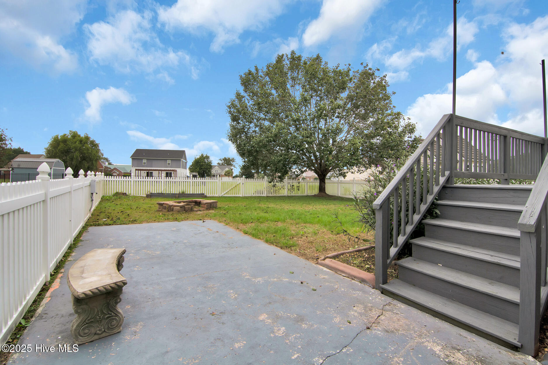 100536768 | Photo 30