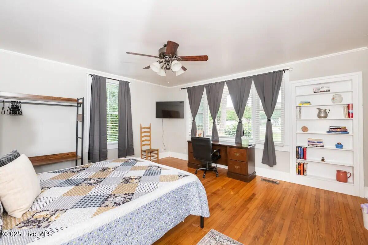 100545652 | Photo 15