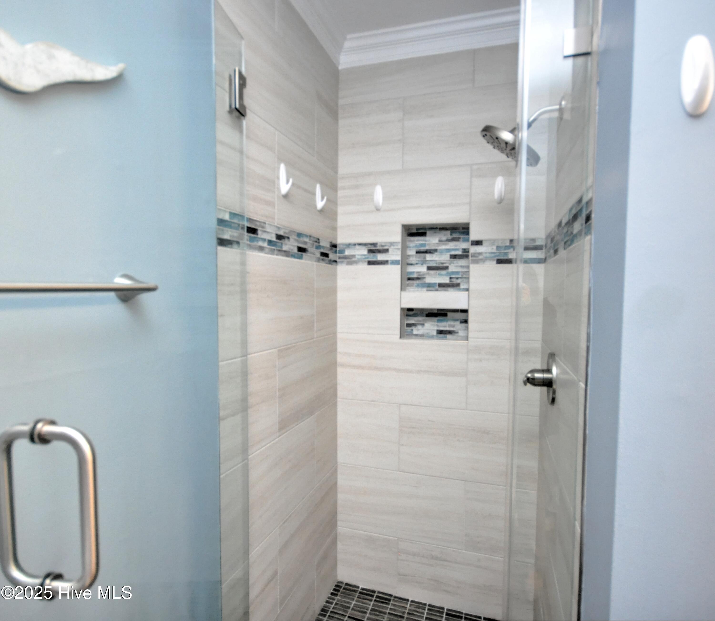 100546174 | Photo 21